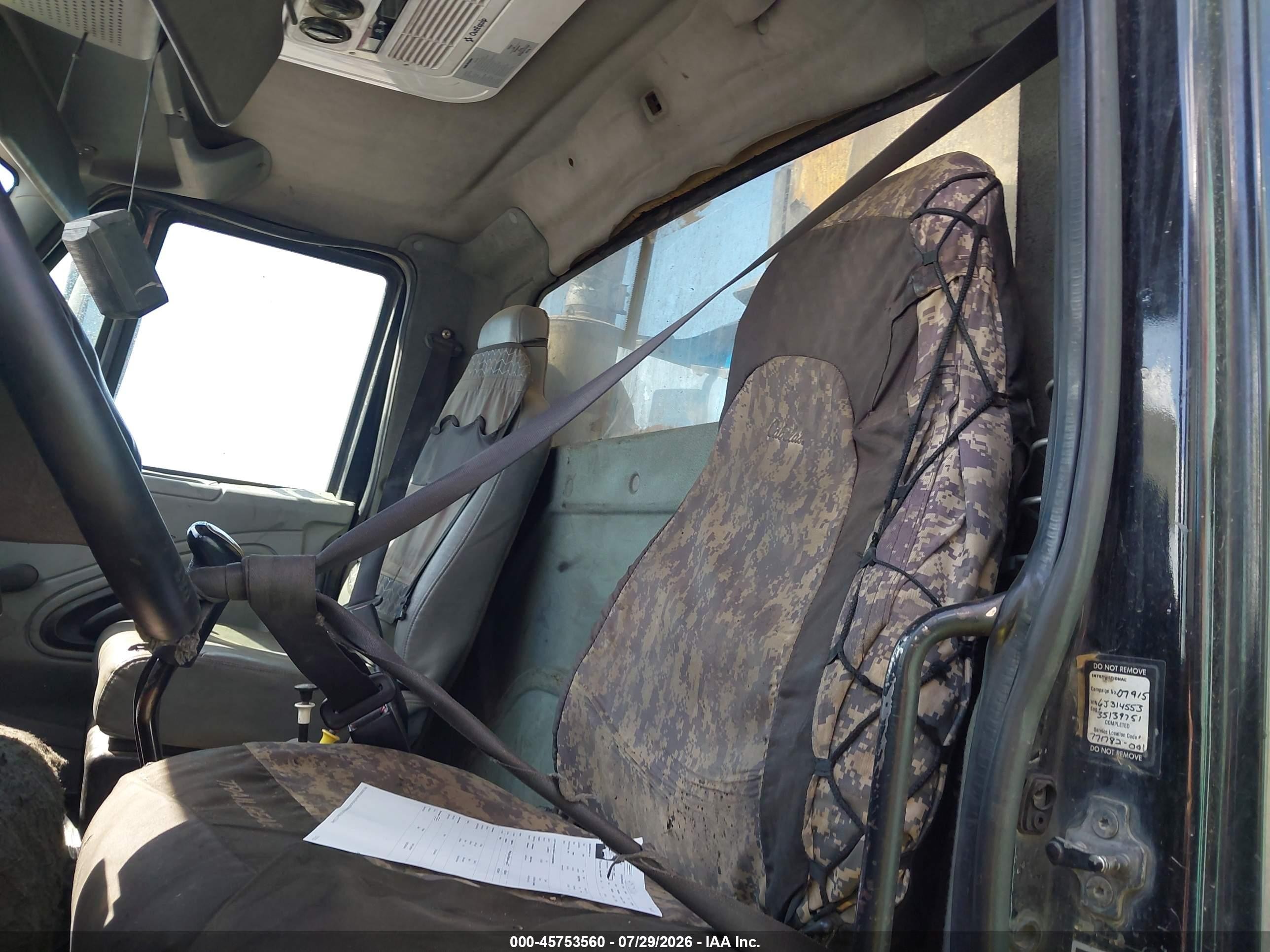2006 International 7000-series VIN 1HTWYAHT26J314553 IAAI salvage auction — Unknown, Salvage (Arizona), sold $3,025 on 2026-09-09 (photo 7)