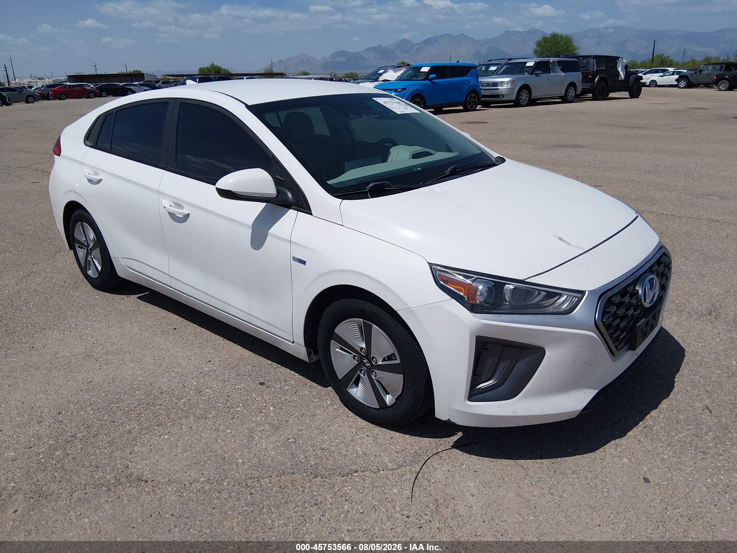 2020 Hyundai Ioniq Hybrid VIN KMHC65LC2LU220392 — IAAI salvage auction photo
