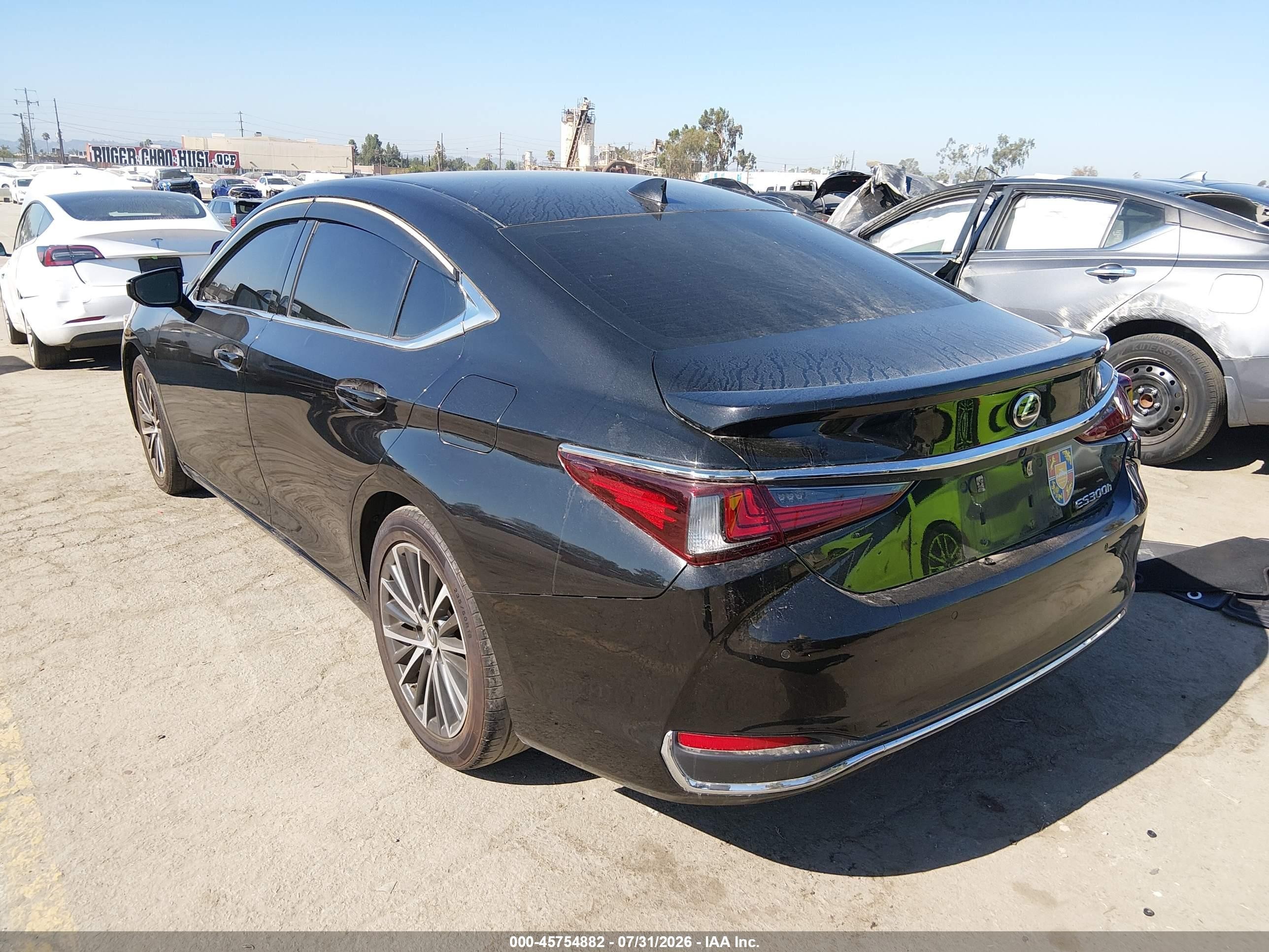 2024 Lexus ES VIN 58ADA1C16RU037654 IAAI salvage auction — Unknown, Salvage (California), sold $13,300 on 2026-09-25 (photo 3)