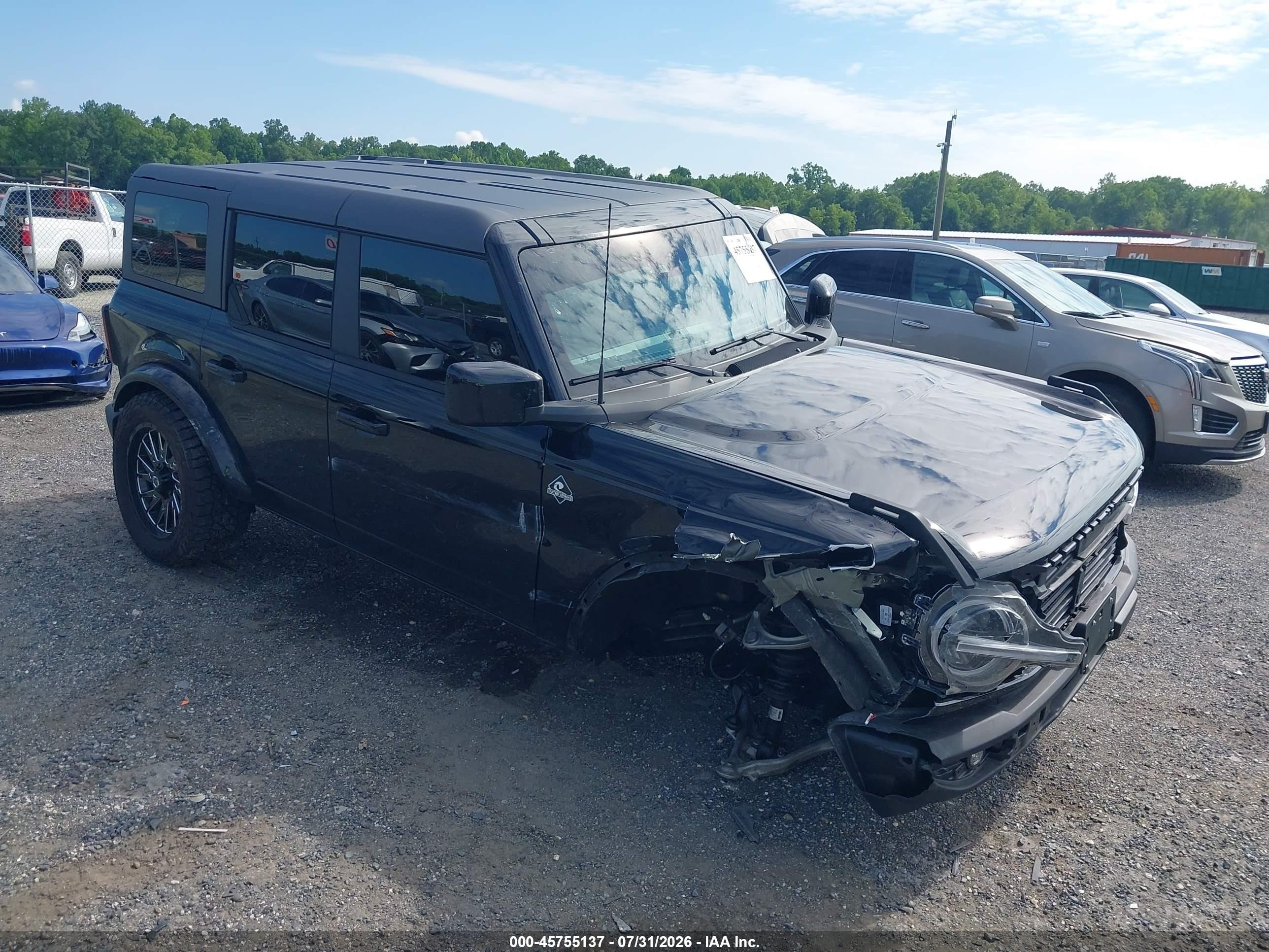 2025 Ford Bronco VIN 1FMDE8BH9SLB37178 — IAAI salvage auction photo