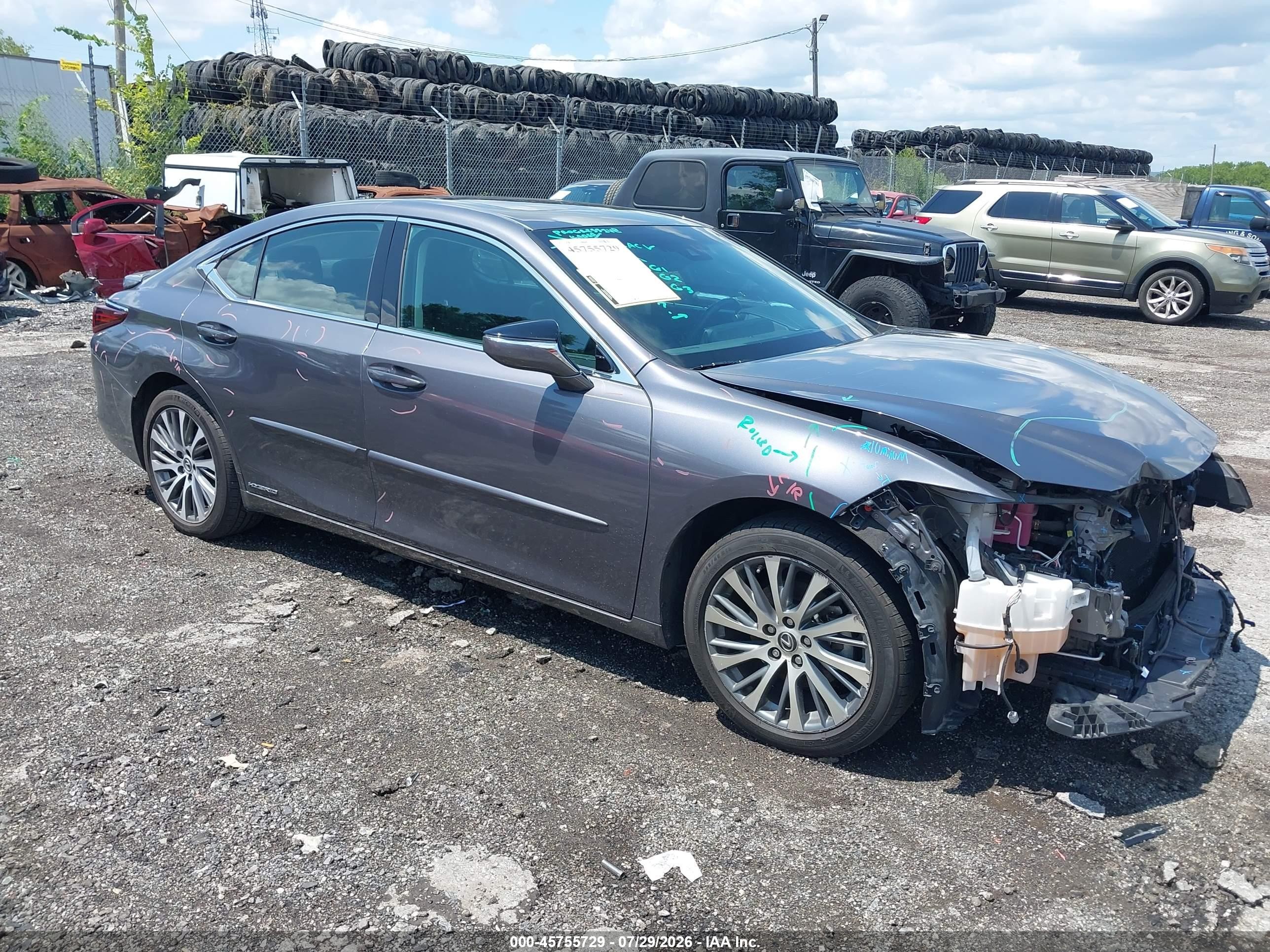 2021 Lexus ES 300h VIN 58ADA1C14MU007982 — IAAI salvage auction photo