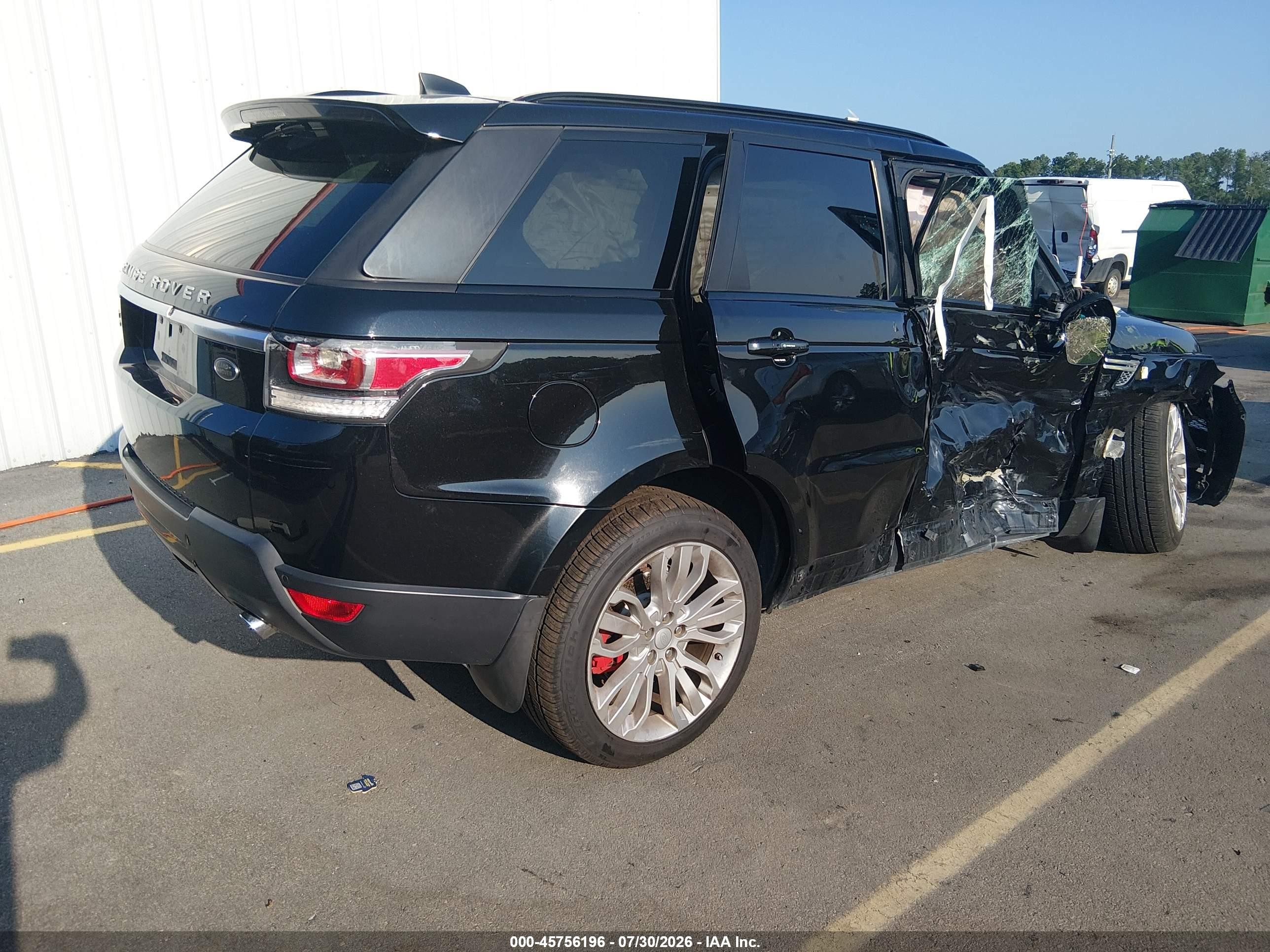 2017 Land Rover Range Rover Sport VIN SALWR2FK3HA151840 IAAI salvage auction — Unknown, Salvage (South Carolina), sold $5,325 on 2026-09-27 (photo 4)