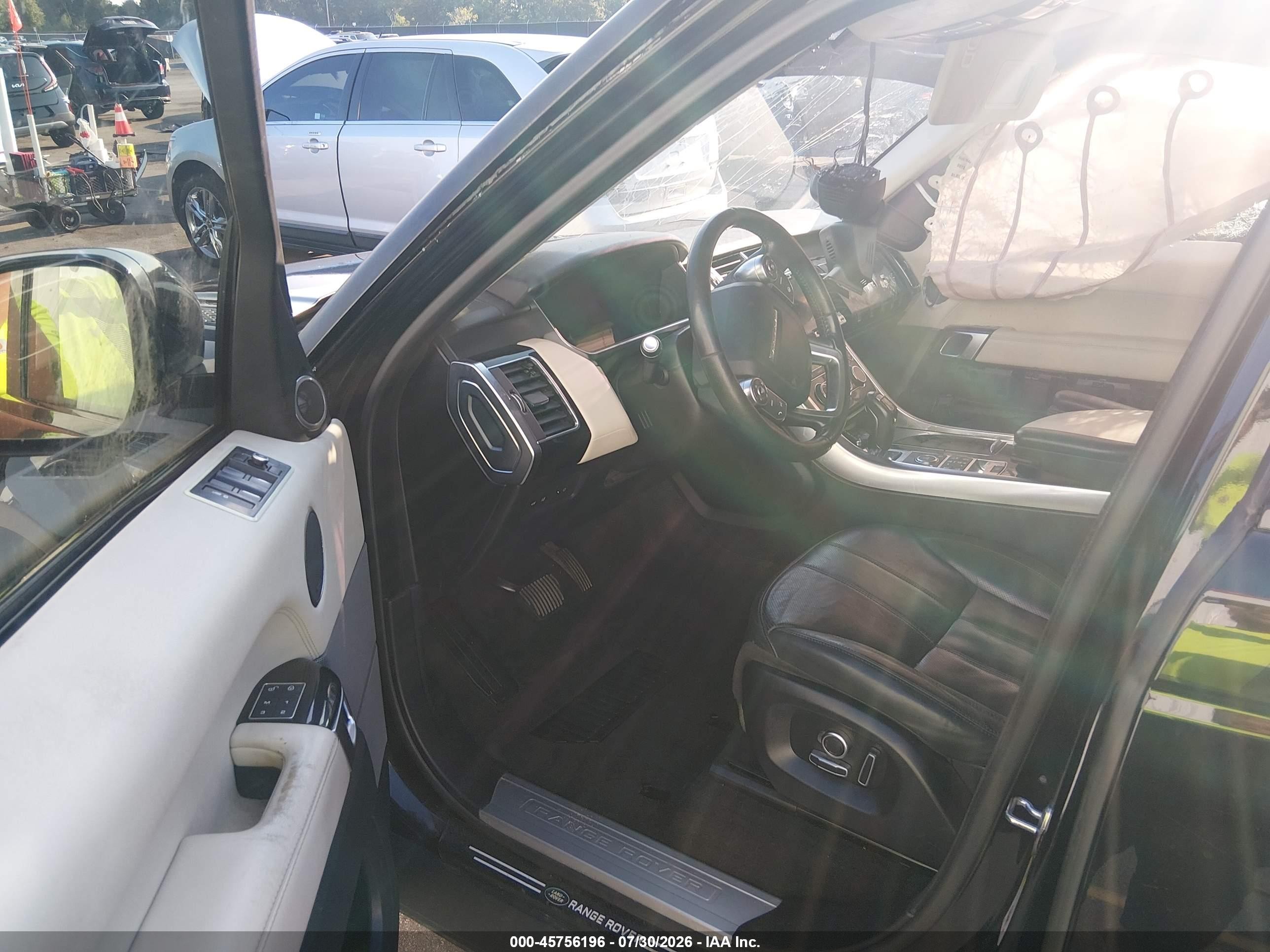 2017 Land Rover Range Rover Sport VIN SALWR2FK3HA151840 IAAI salvage auction — Unknown, Salvage (South Carolina), sold $5,325 on 2026-09-27 (photo 5)