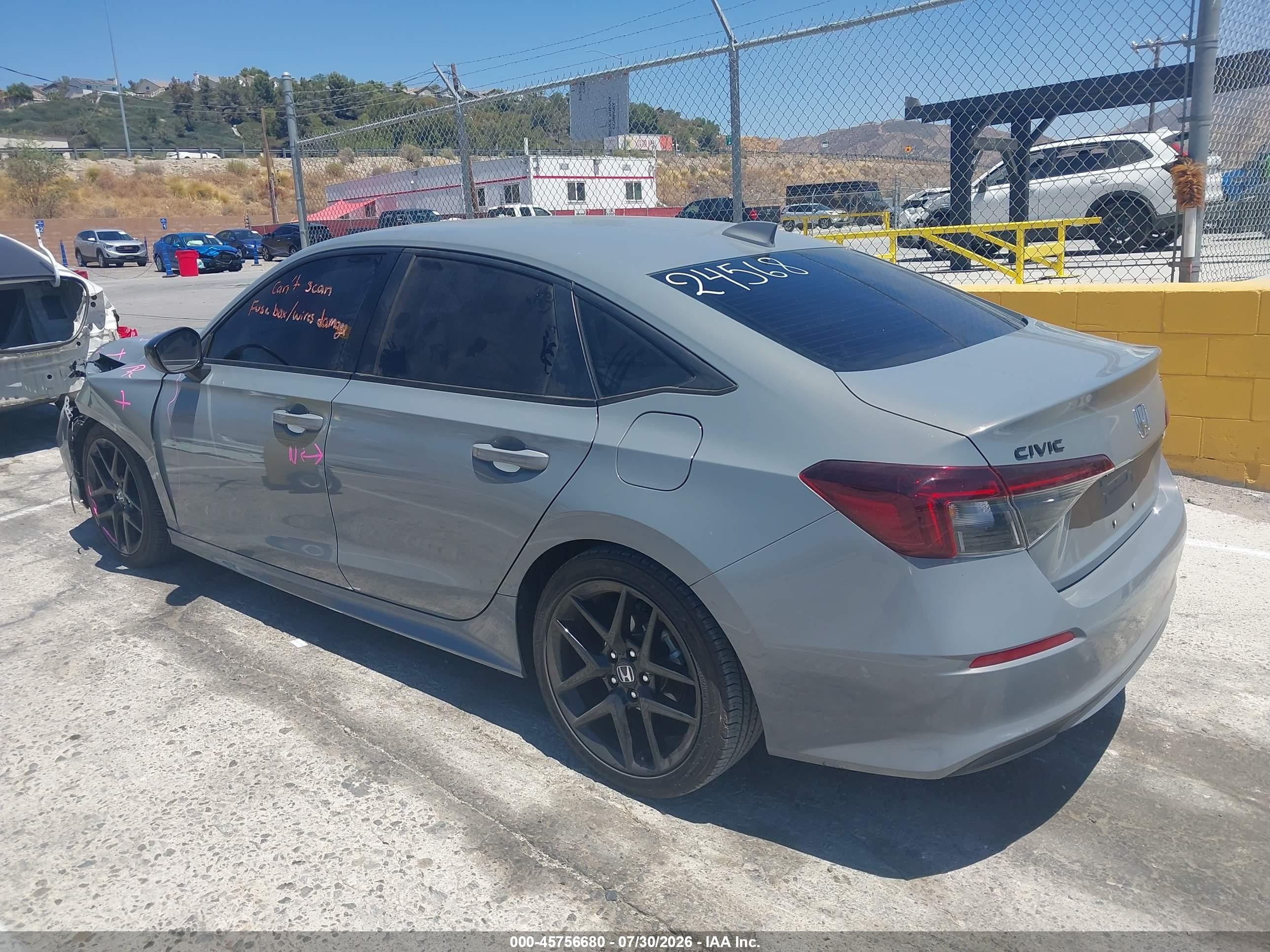 2026 Honda Civic VIN 2HGFE2F52TH508613 IAAI salvage auction — Unknown, Salvage (California), sold $7,900 on 2026-09-07 (photo 3)
