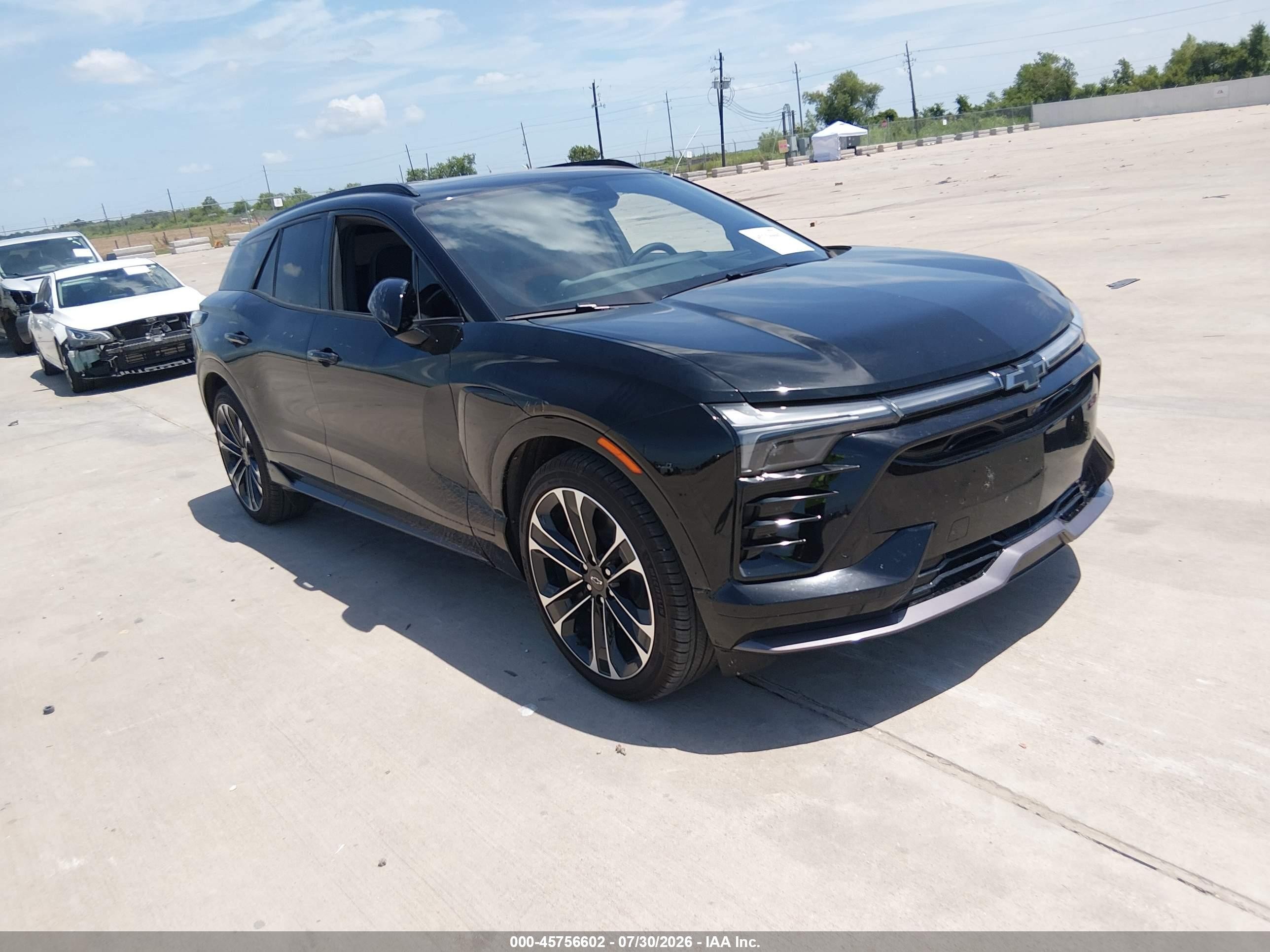 2025 Chevrolet Blazer VIN 3GNKDERL5SS201564 — IAAI salvage auction photo