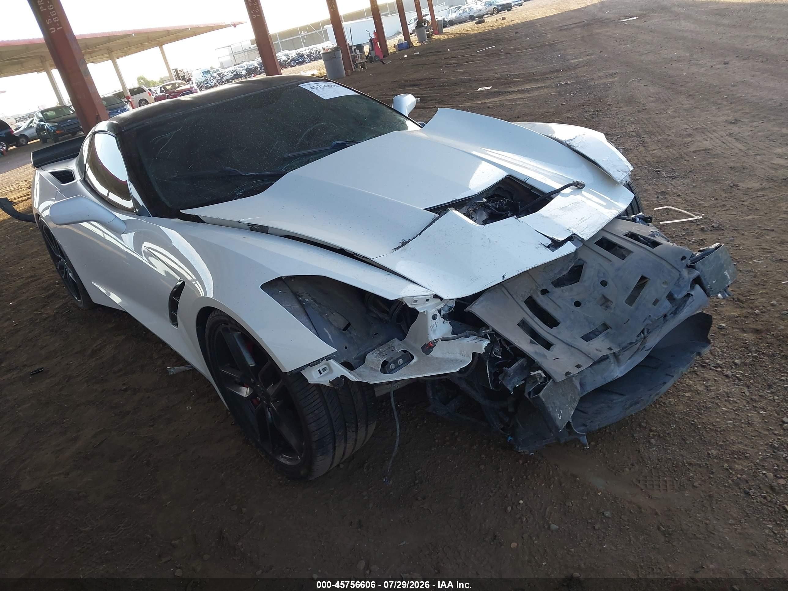 2014 Chevrolet Corvette Stingray VIN 1G1YD2D75E5107302 — IAAI salvage auction photo