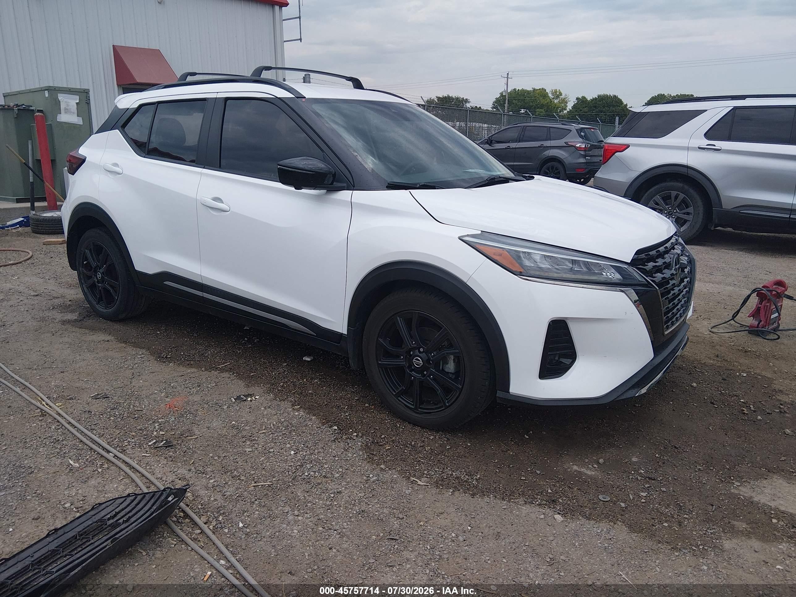 2021 Nissan Kicks VIN 3N1CP5DV1ML550153 — IAAI salvage auction photo