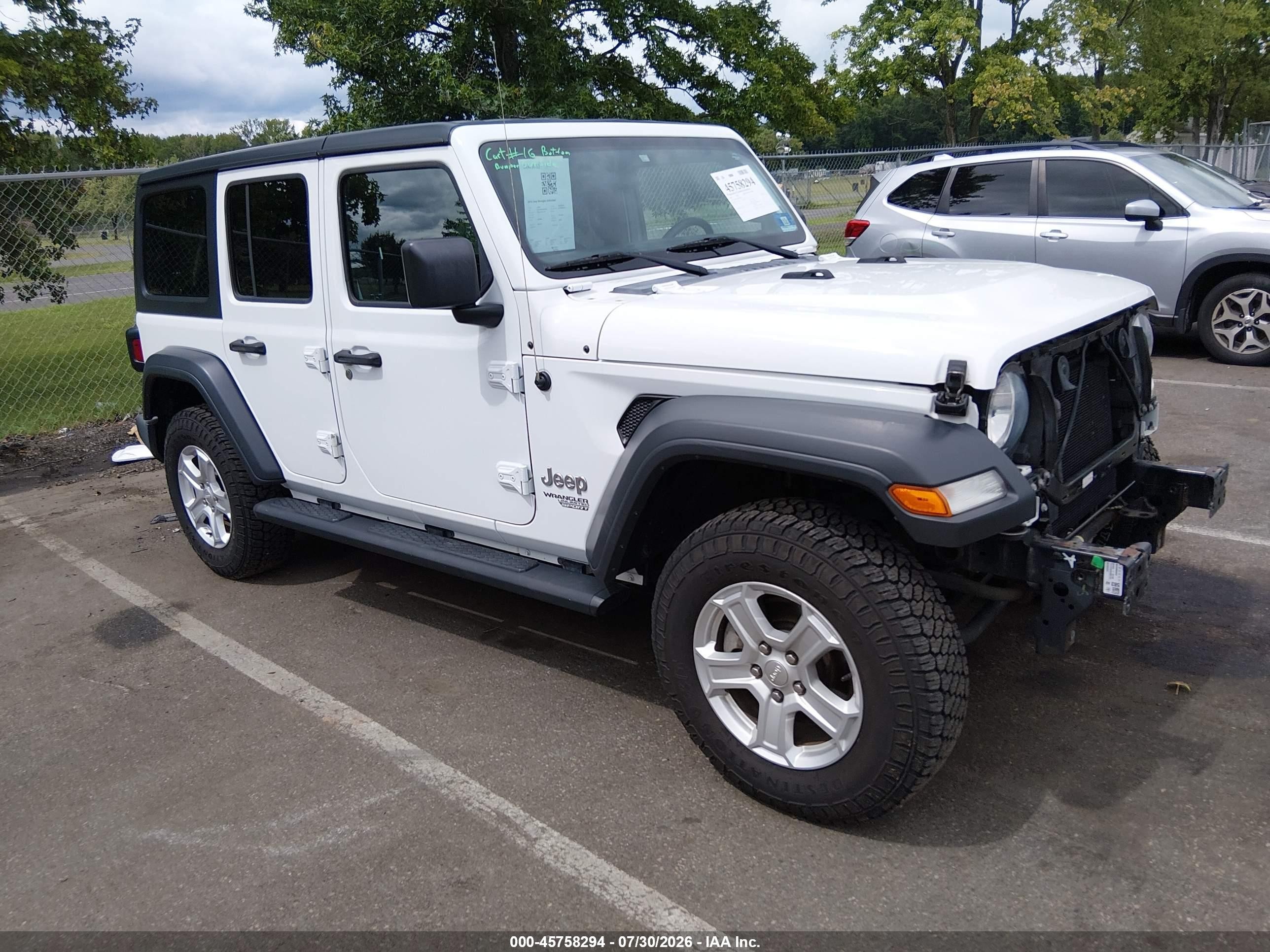 2018 Jeep Wrangler Unlimited VIN 1C4HJXDG6JW304349 — IAAI salvage auction photo