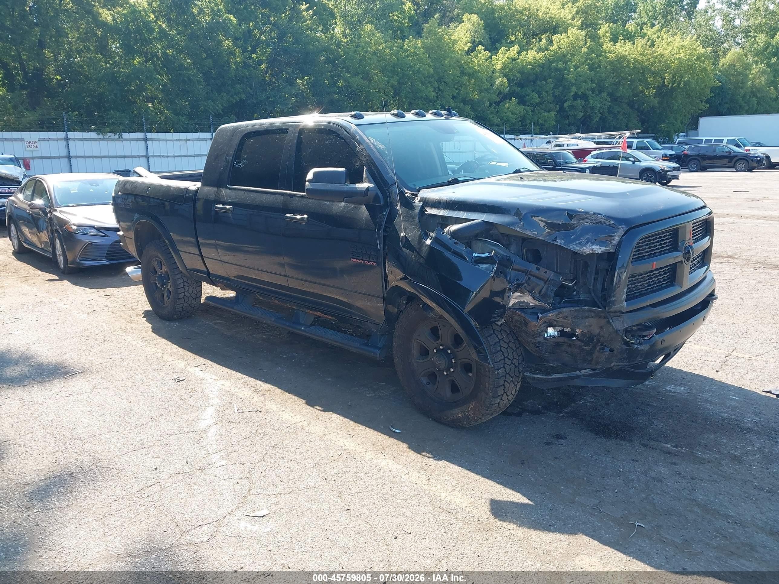 2017 Ram 2500 VIN 3C6UR5NL8HG676010 — IAAI salvage auction photo