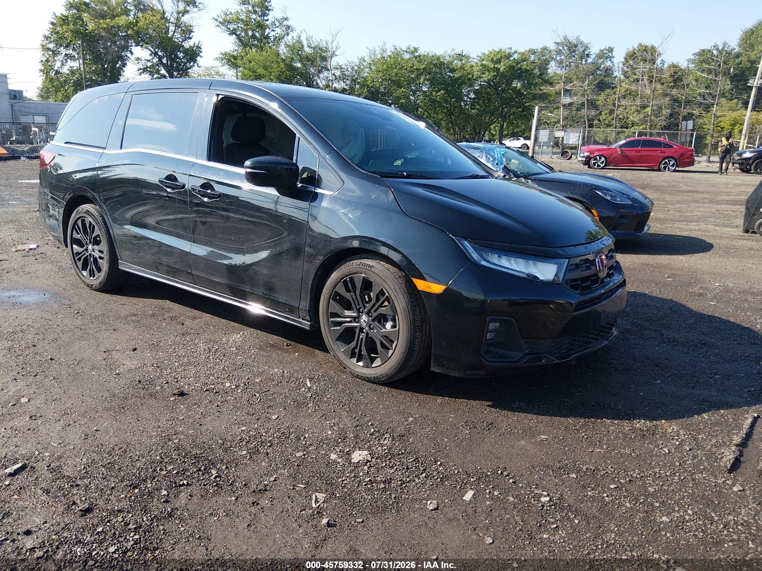 2025 Honda Odyssey VIN 5FNRL6H72SB028969 — IAAI salvage auction photo