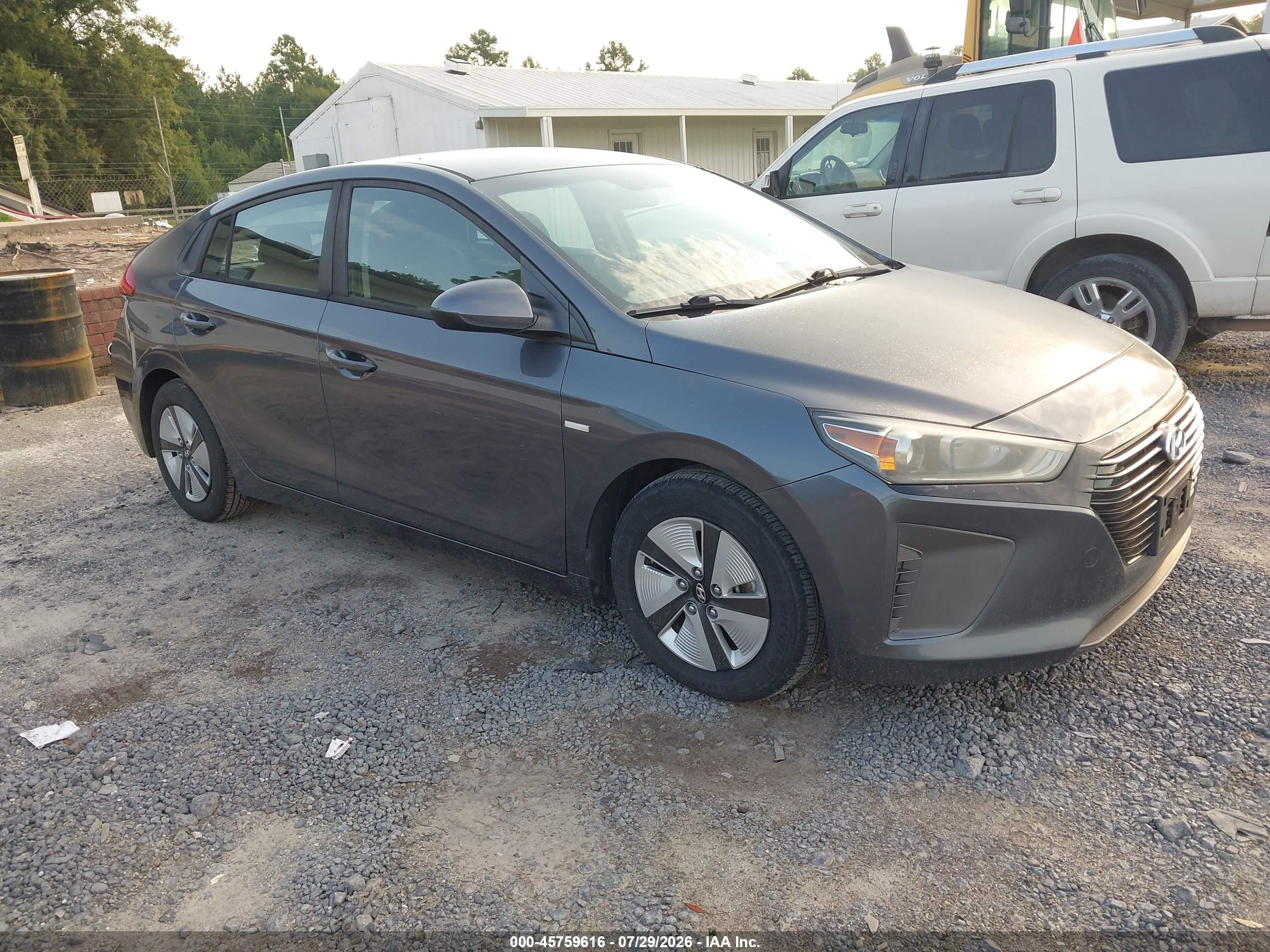 2018 Hyundai Ioniq Hybrid VIN KMHC65LC9JU076482 — IAAI salvage auction photo