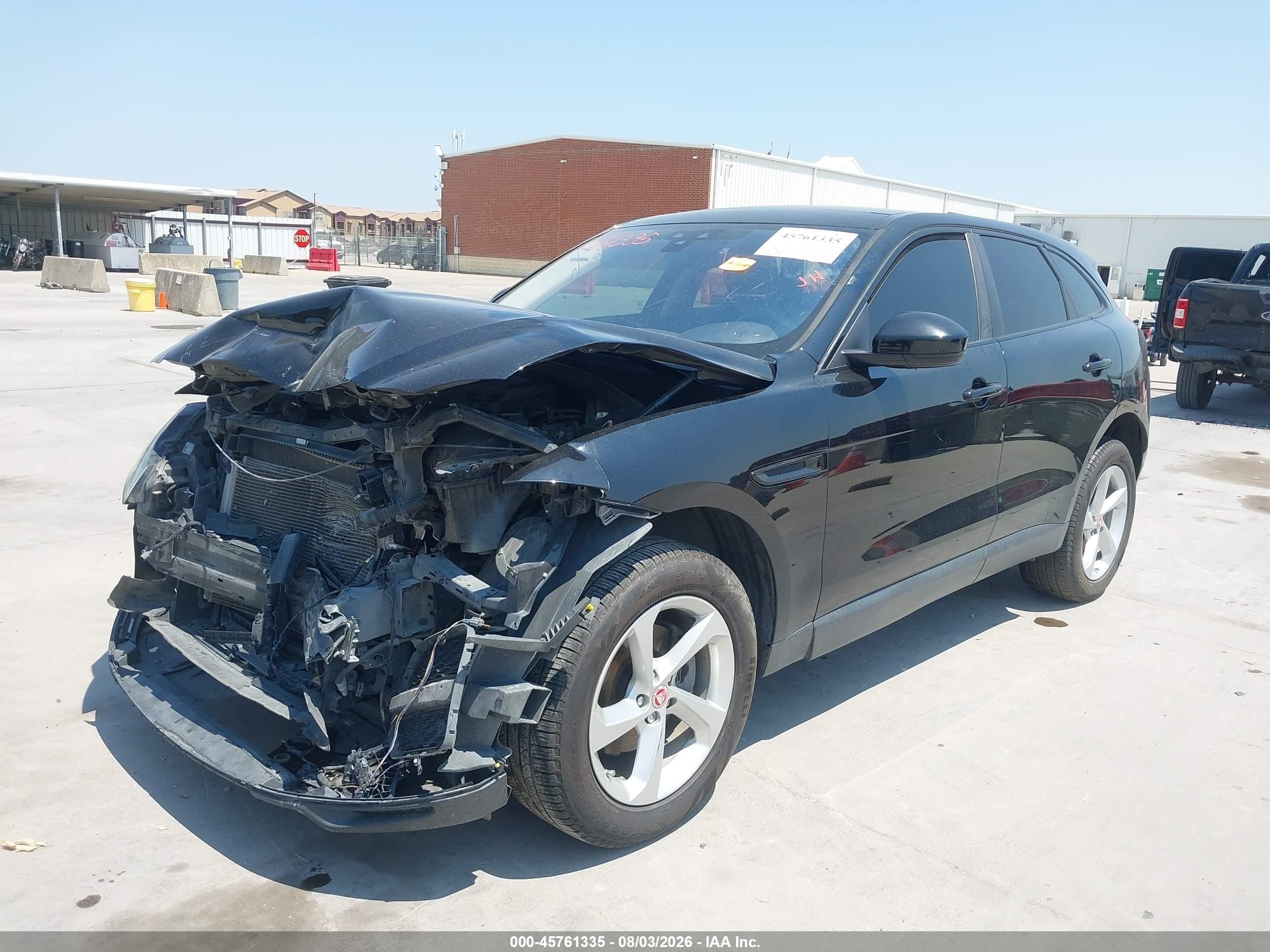 2020 Jaguar F-pace VIN SADCJ2FX1LA622037 IAAI salvage auction — Front End, Salvage (Texas), sold $3,275 on 2026-09-23 (photo 2)
