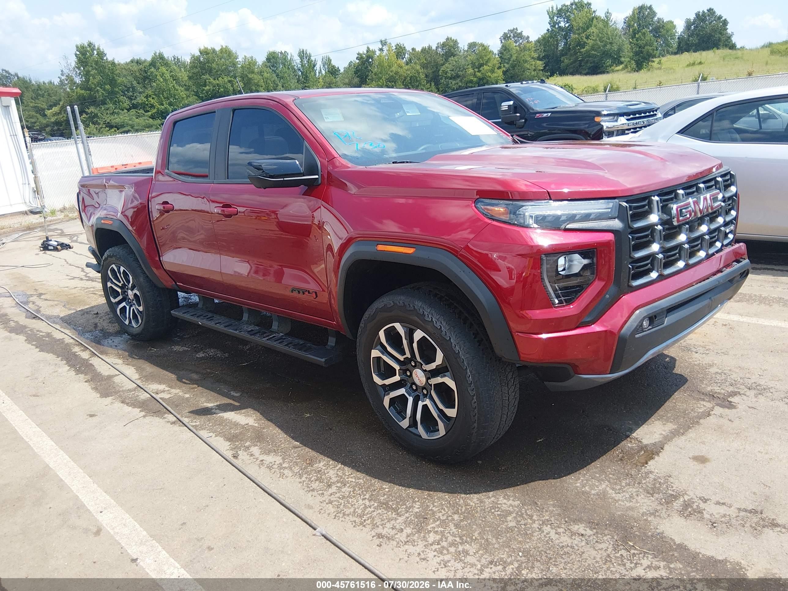 2024 GMC Canyon VIN 1GTP6DEK5R1148666 — IAAI salvage auction photo