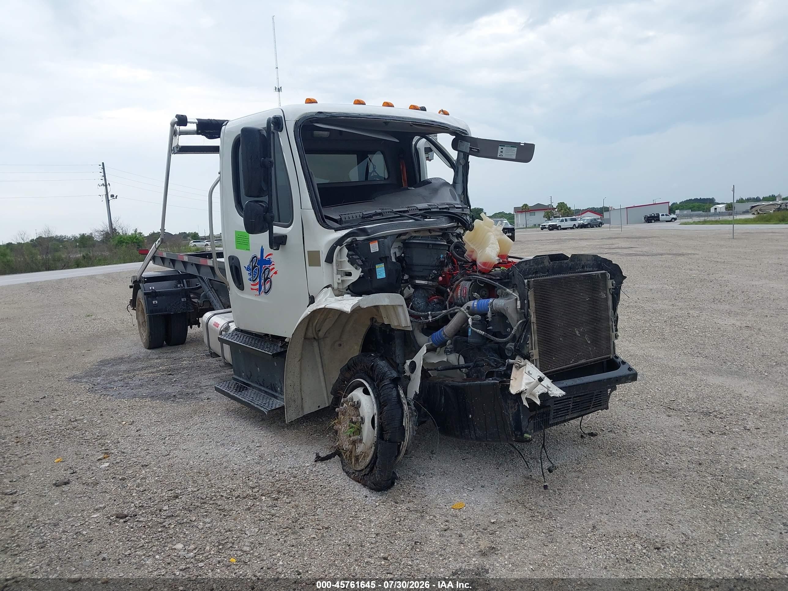 2018 Freightliner M2 106 VIN 3ALACWFDXJDJV1689 — IAAI salvage auction photo