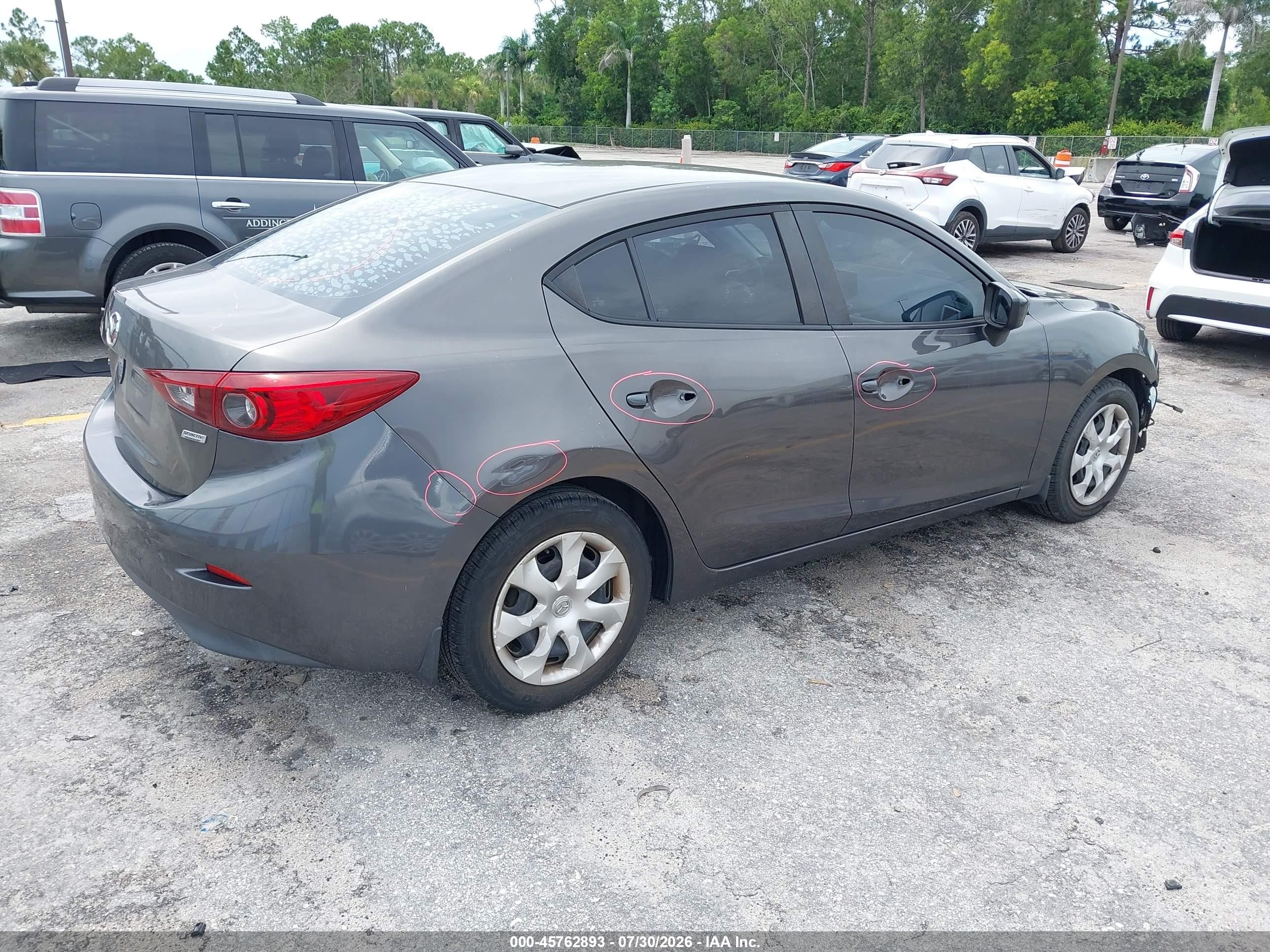 2018 Mazda 3 VIN 3MZBN1U7XJM161443 IAAI salvage auction — Front End, Rebuildable (Florida), sold $2,000 on 2026-10-10 (photo 4)