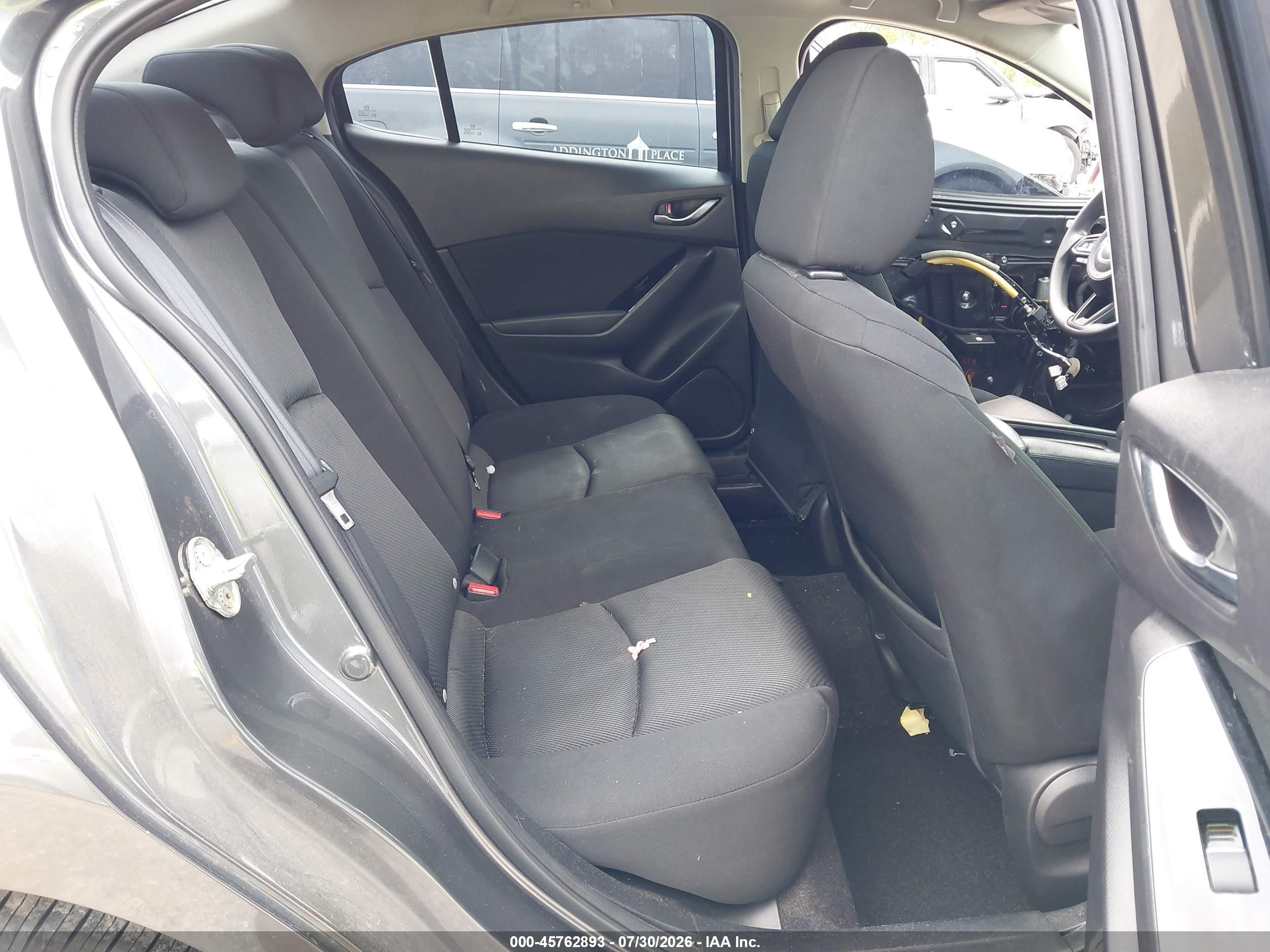 2018 Mazda 3 VIN 3MZBN1U7XJM161443 IAAI salvage auction — Front End, Rebuildable (Florida), sold $2,000 on 2026-10-10 (photo 8)