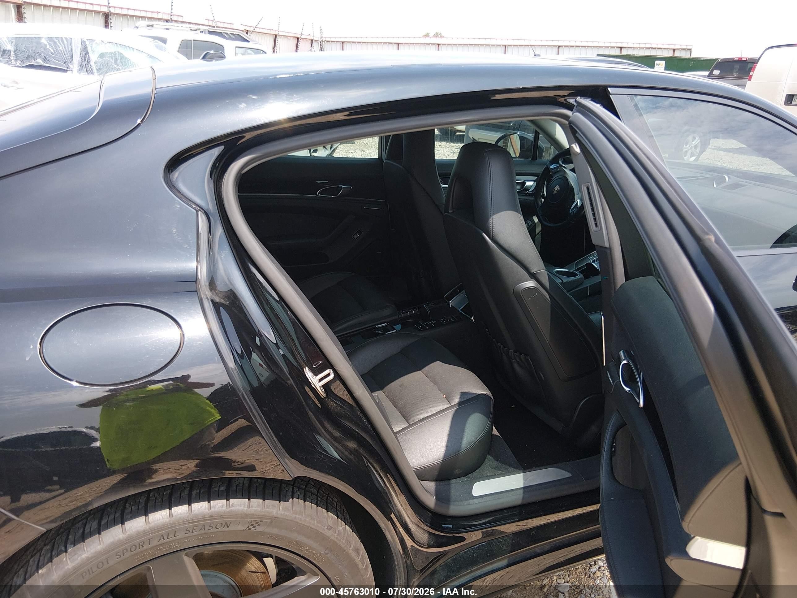 2014 Porsche Panamera VIN WP0AA2A79EL008080 IAAI salvage auction — Water/Flood, Salvage (Arkansas), sold $3,500 on 2026-09-12 (photo 8)