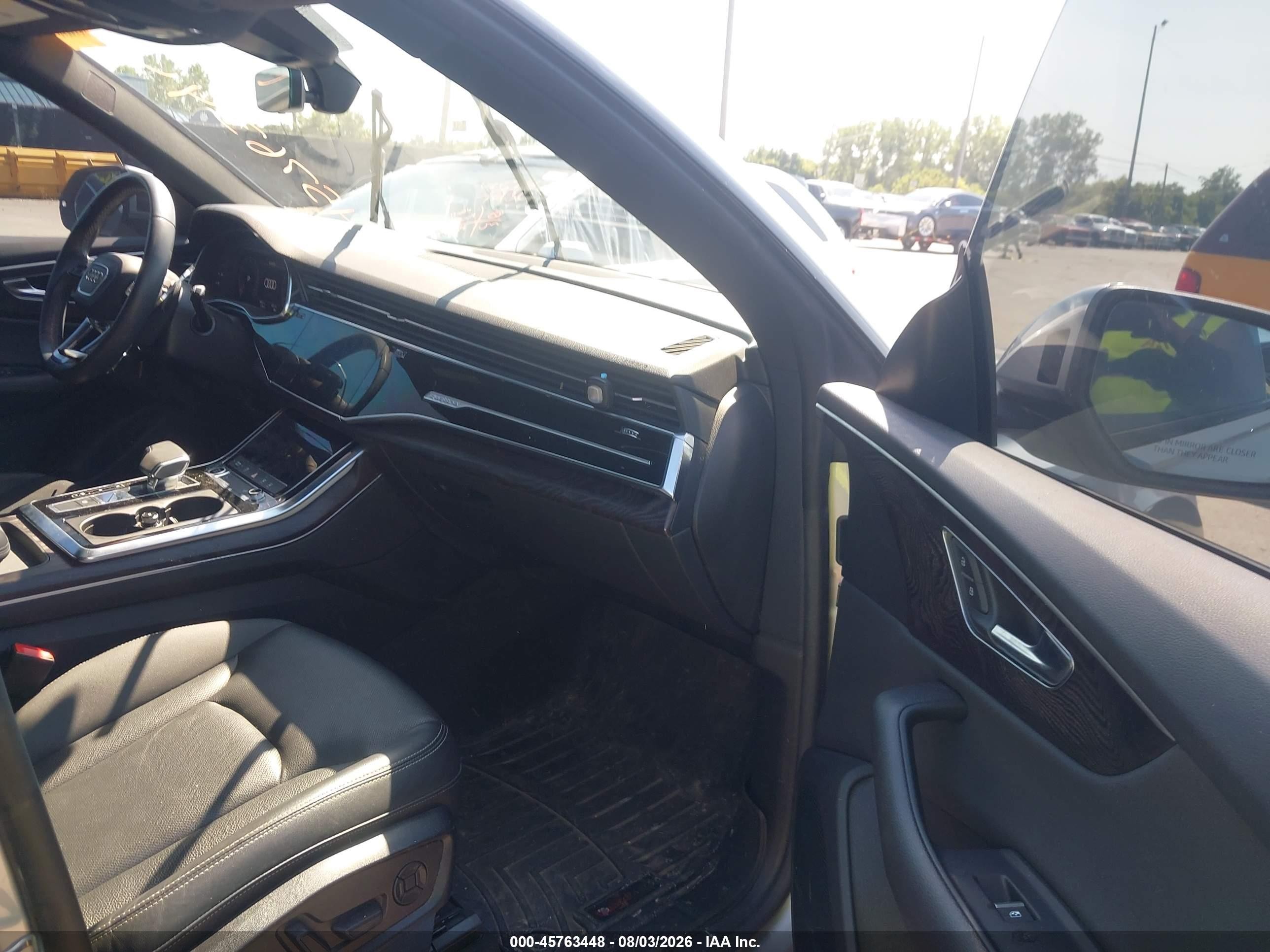 2021 Audi Q8 VIN WA1EVAF10MD006287 IAAI salvage auction — Hail, Salvage (Ohio), sold $20,000 on 2026-09-01 (photo 5)