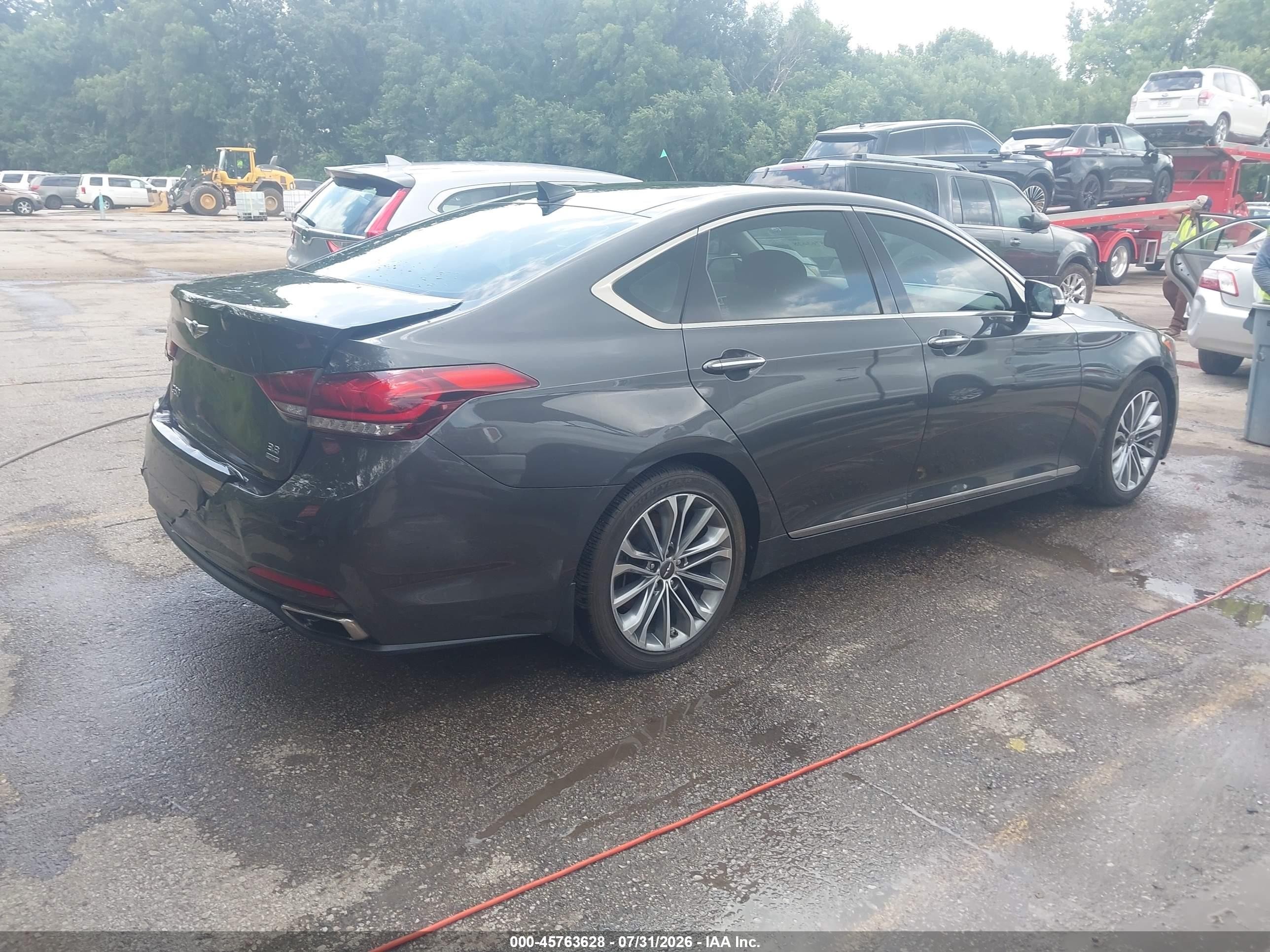 2017 Genesis G80 VIN KMHGN4JE3HU202414 IAAI salvage auction — Rear End, Salvage (Kansas), sold $4,700 on 2026-09-12 (photo 4)