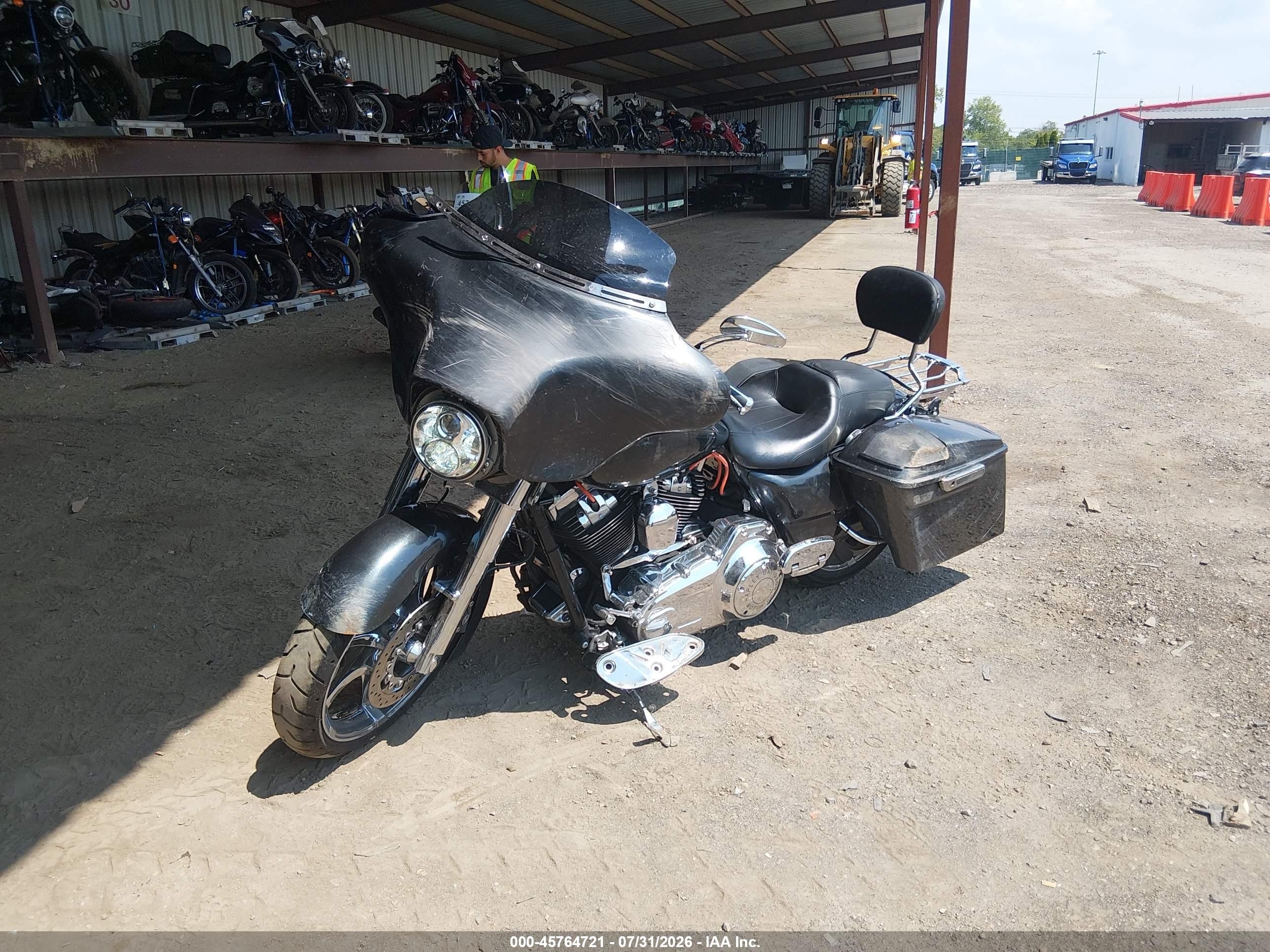 2009 Harley-davidson Flhx VIN 1HD1KB4179Y686872 IAAI salvage auction — Front End, Salvage (Ohio), sold $1,950 on 2026-09-25 (photo 2)