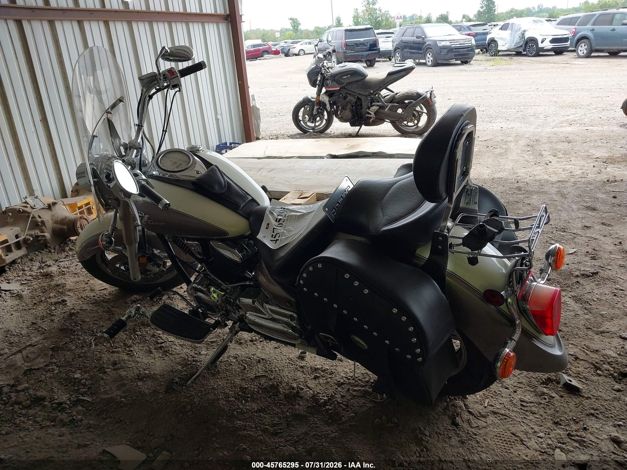 2003 Yamaha Xvs1100 VIN JYAVP11E23A046649 IAAI salvage auction — Unknown, Clear (Michigan), sold $350 on 2026-09-09 (photo 3)