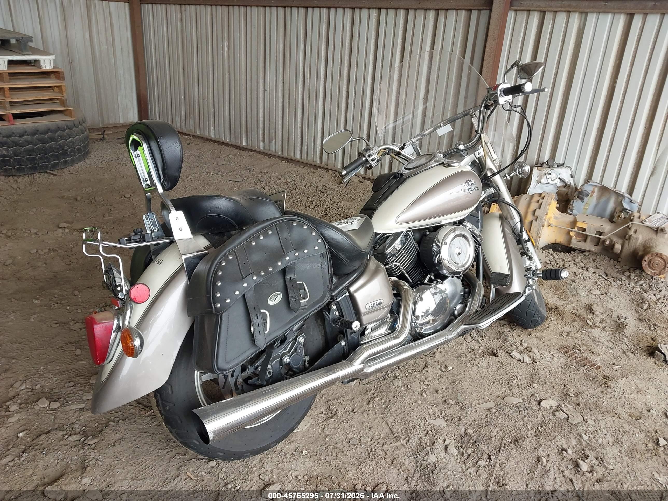 2003 Yamaha Xvs1100 VIN JYAVP11E23A046649 IAAI salvage auction — Unknown, Clear (Michigan), sold $350 on 2026-09-09 (photo 4)