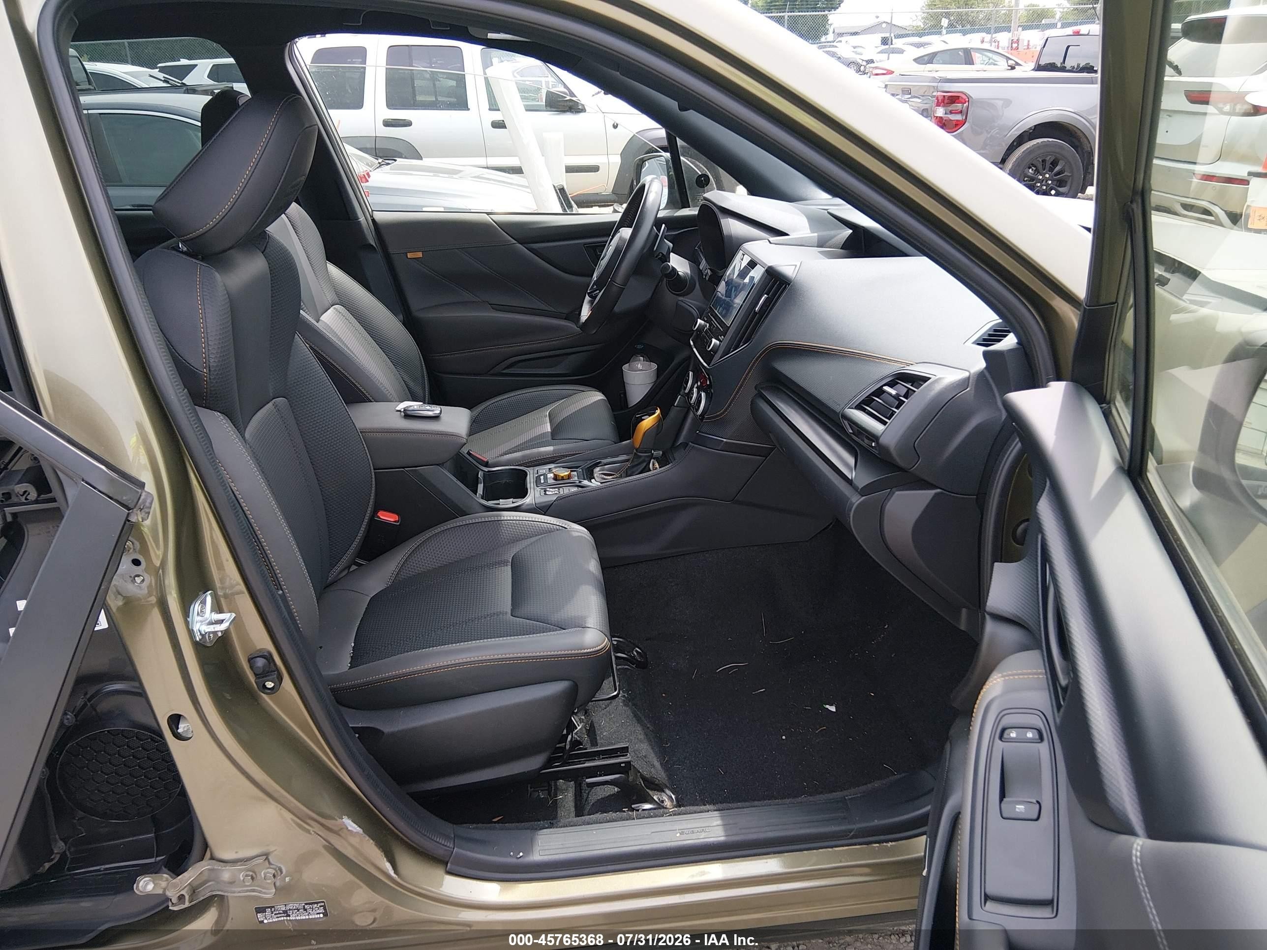 2023 Subaru Forester VIN JF2SKAMC8PH547592 IAAI salvage auction — Side, Salvage (Kentucky), sold $6,700 on 2026-09-11 (photo 5)