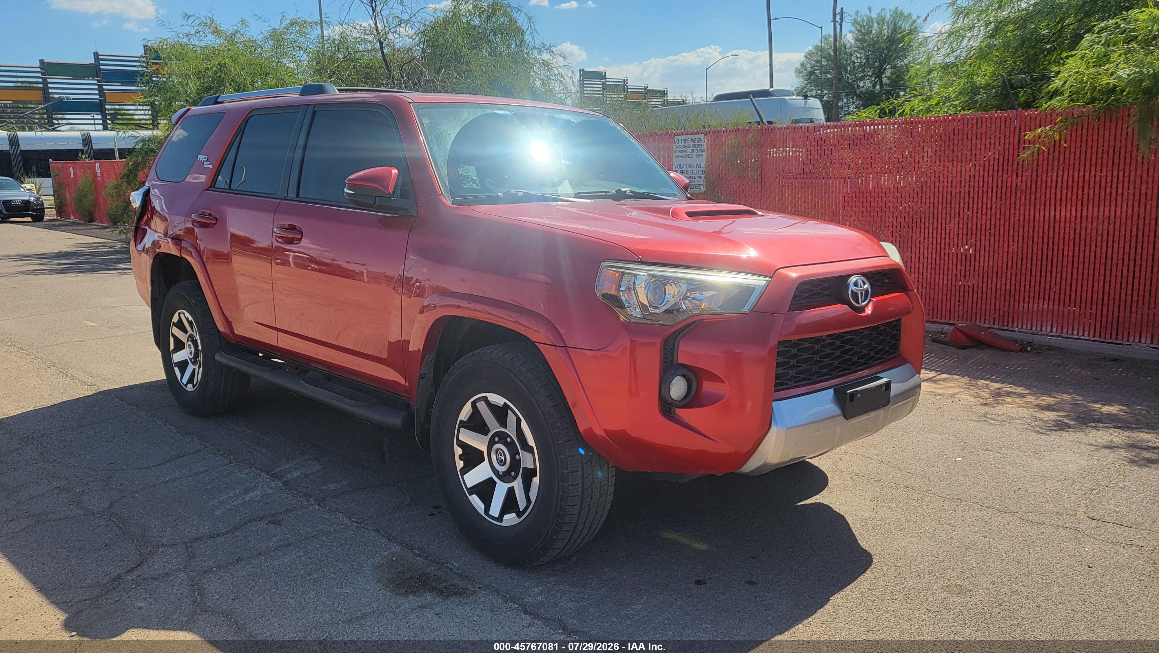 2017 Toyota 4Runner VIN JTEBU5JR5H5407152 — IAAI salvage auction photo