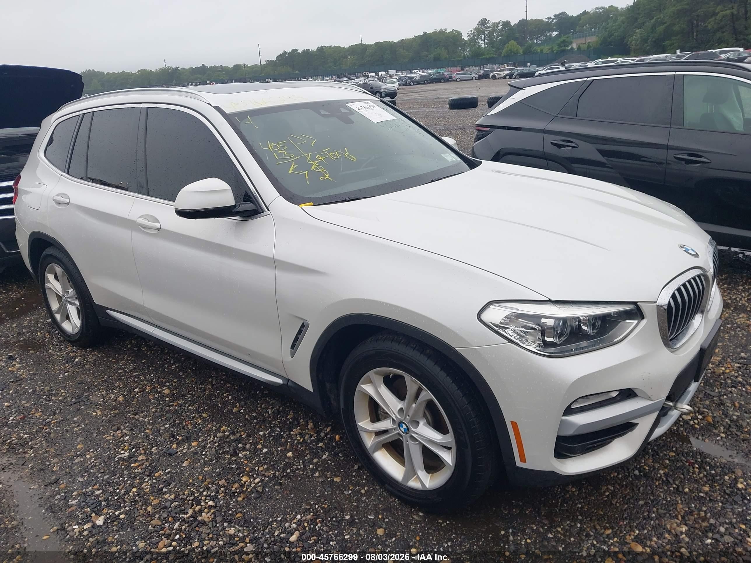 2019 BMW X3 VIN 5UXTR9C50KLP77812 — IAAI salvage auction photo