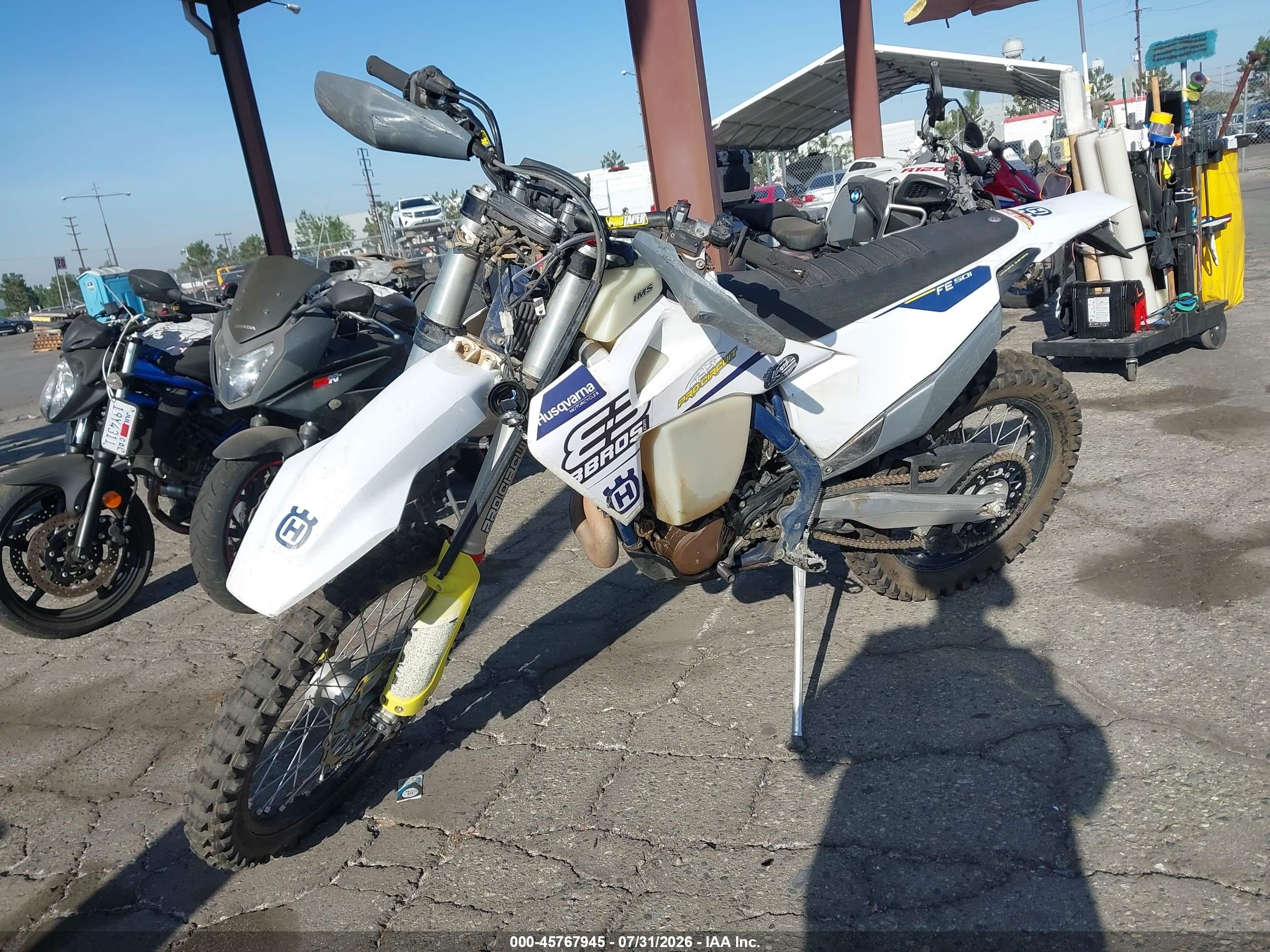 2021 Husqvarna Fe VIN VBKUAM40XMM430583 IAAI salvage auction — Front End, Salvage (California), sold $1,425 on 2026-09-09 (photo 2)