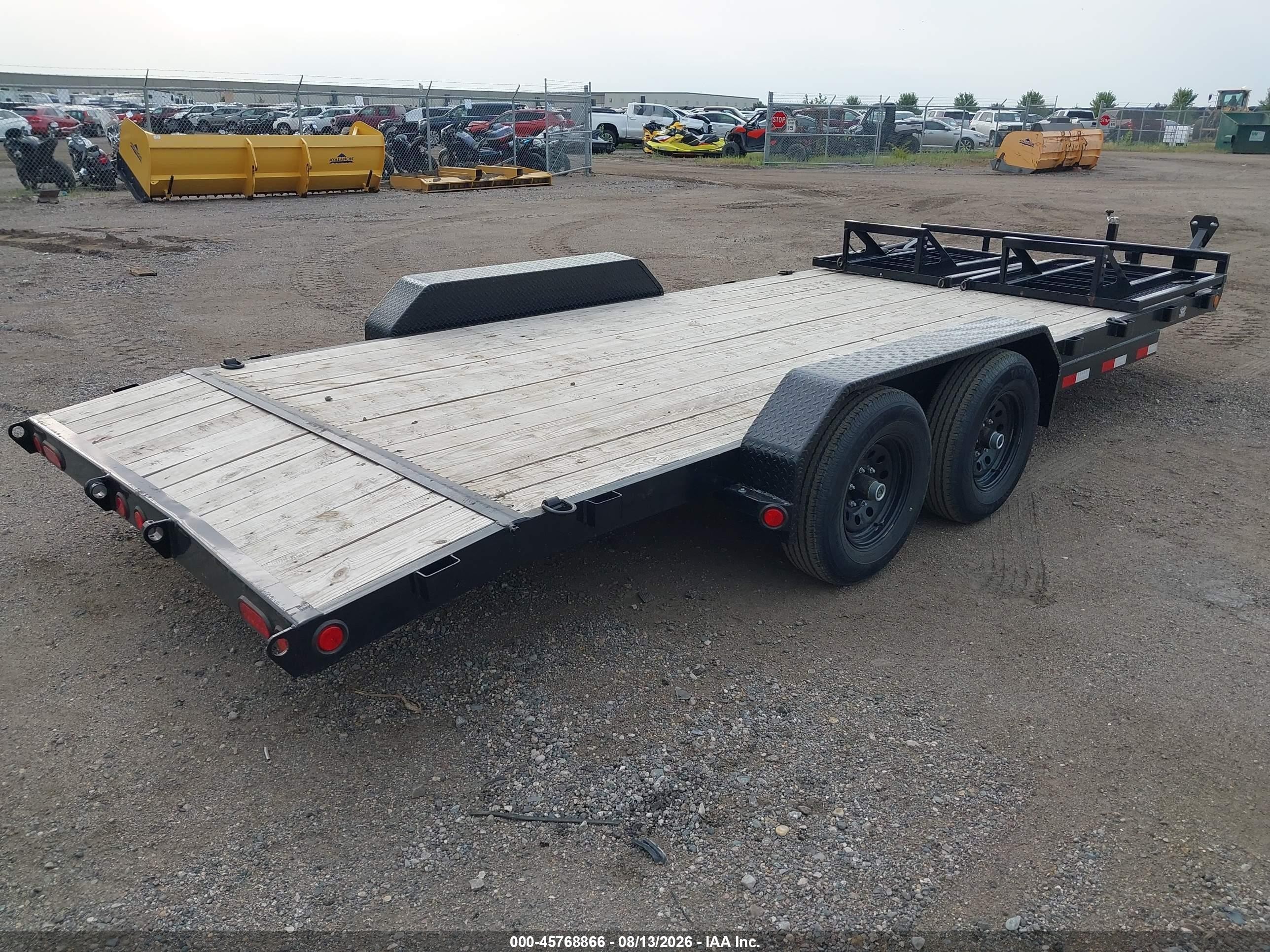 2026 Other Other VIN 3CV1C2520T2685174 IAAI salvage auction — Unknown, Clear (North Dakota), sold $3,000 on 2026-09-11 (photo 4)