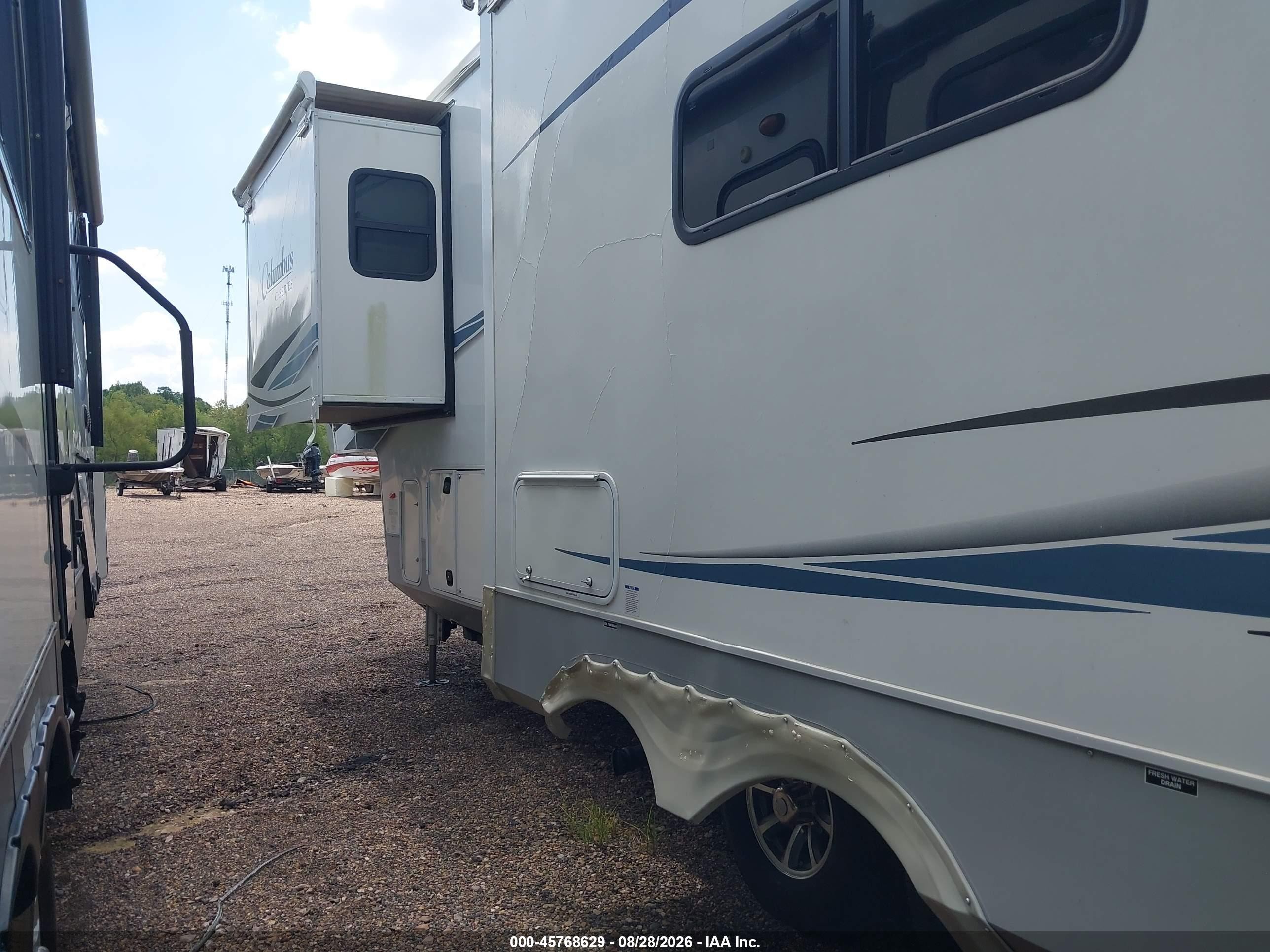 2022 Forest River Columbus VIN 4X4FCMF22N6013641 IAAI salvage auction — Unknown, Salvage (Alabama), sold $11,750 on 2026-09-30 (photo 6)