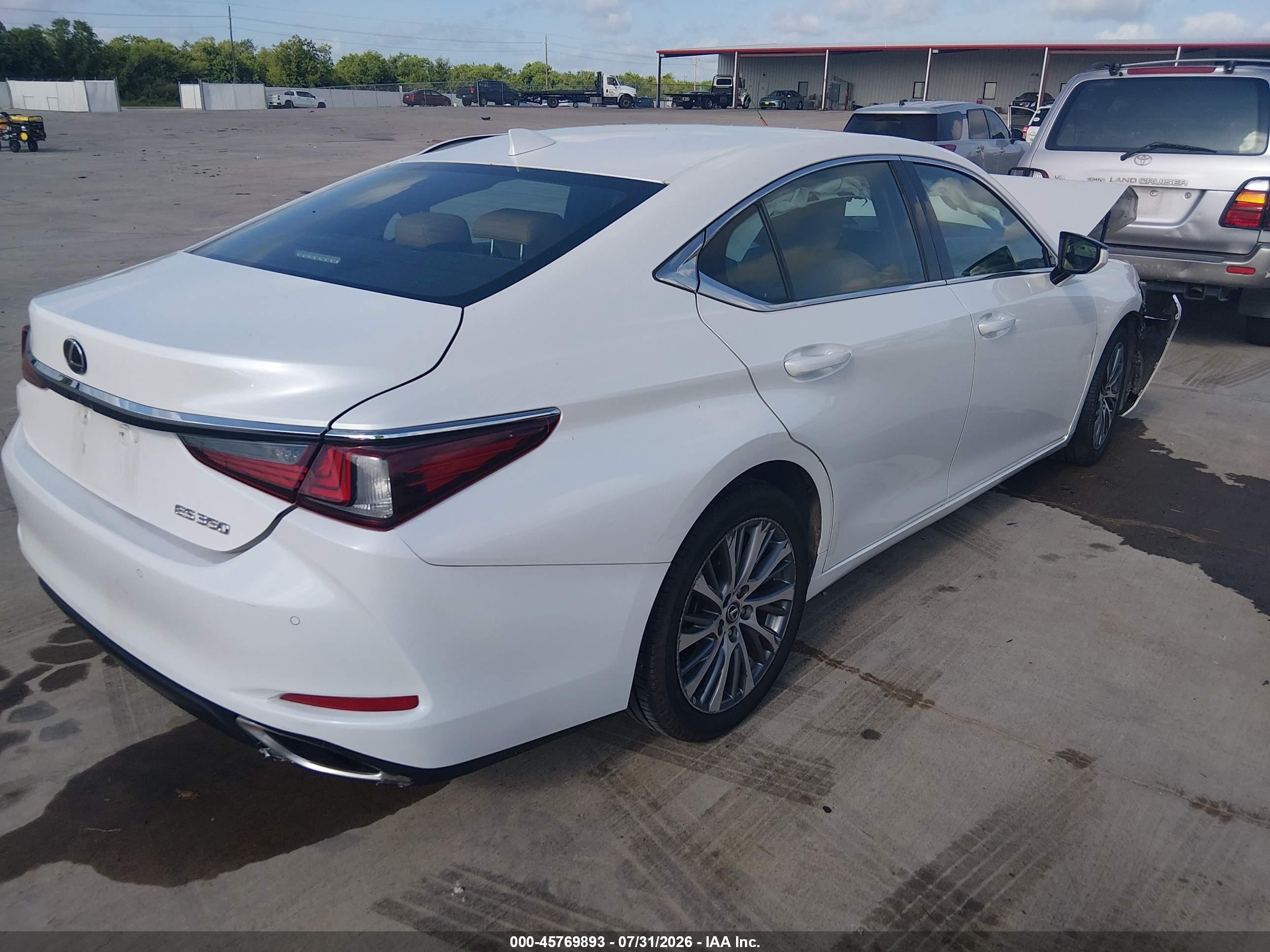 2019 Lexus ES VIN 58ABZ1B17KU004525 IAAI salvage auction — Front End, Salvage (Texas), sold $9,000 on 2026-10-01 (photo 4)