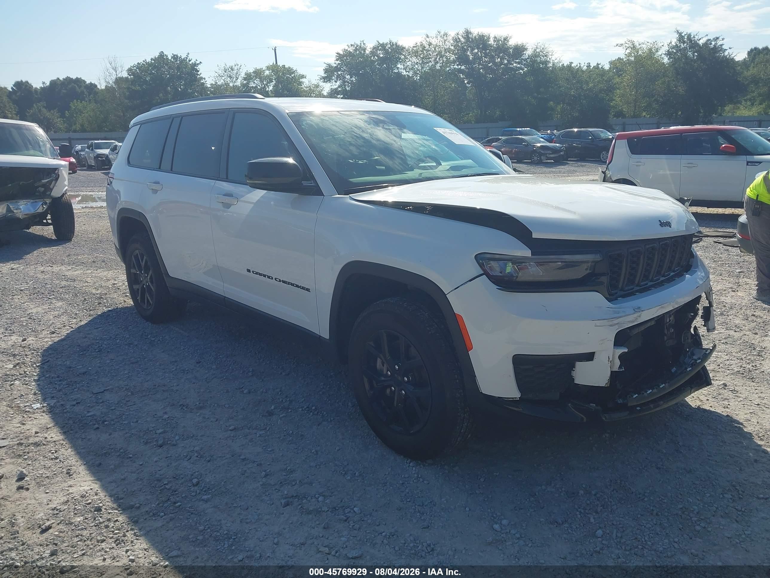 2025 Jeep Grand Cherokee L VIN 1C4RJJAG3S8721410 — IAAI salvage auction photo
