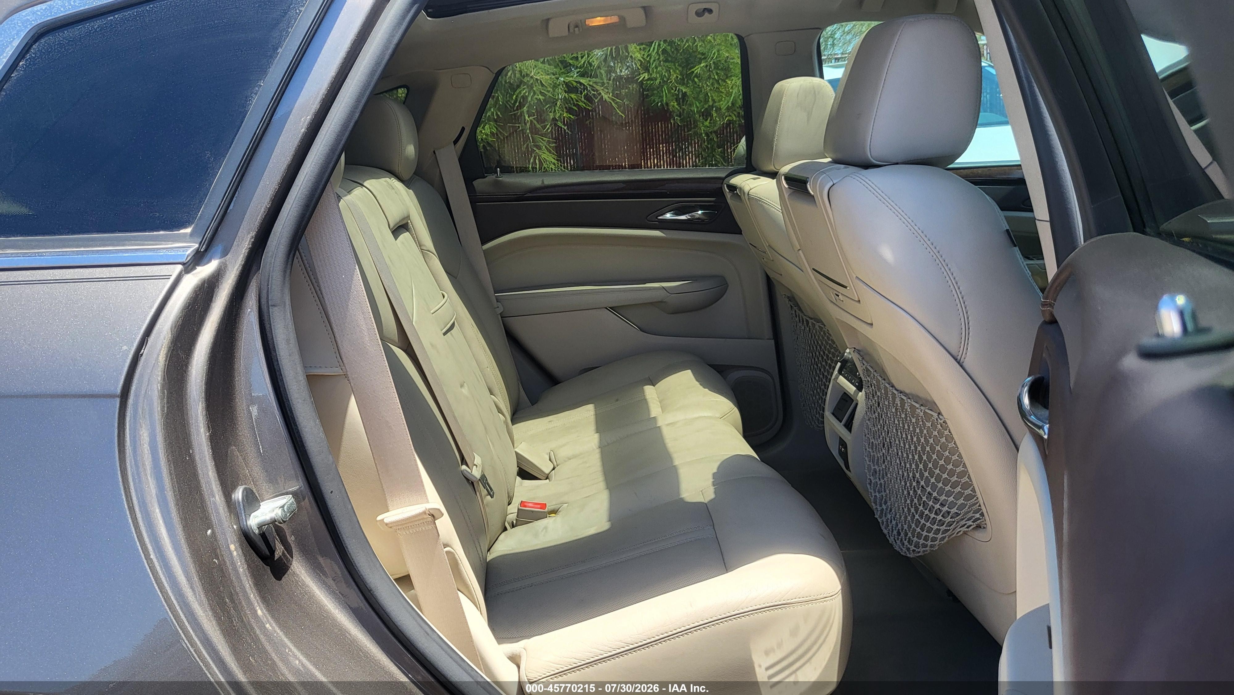2011 Cadillac Srx VIN 3GYFNFEY5BS540978 IAAI salvage auction — Normal Wear, Clear (Arizona), sold $800 on 2026-09-01 (photo 8)