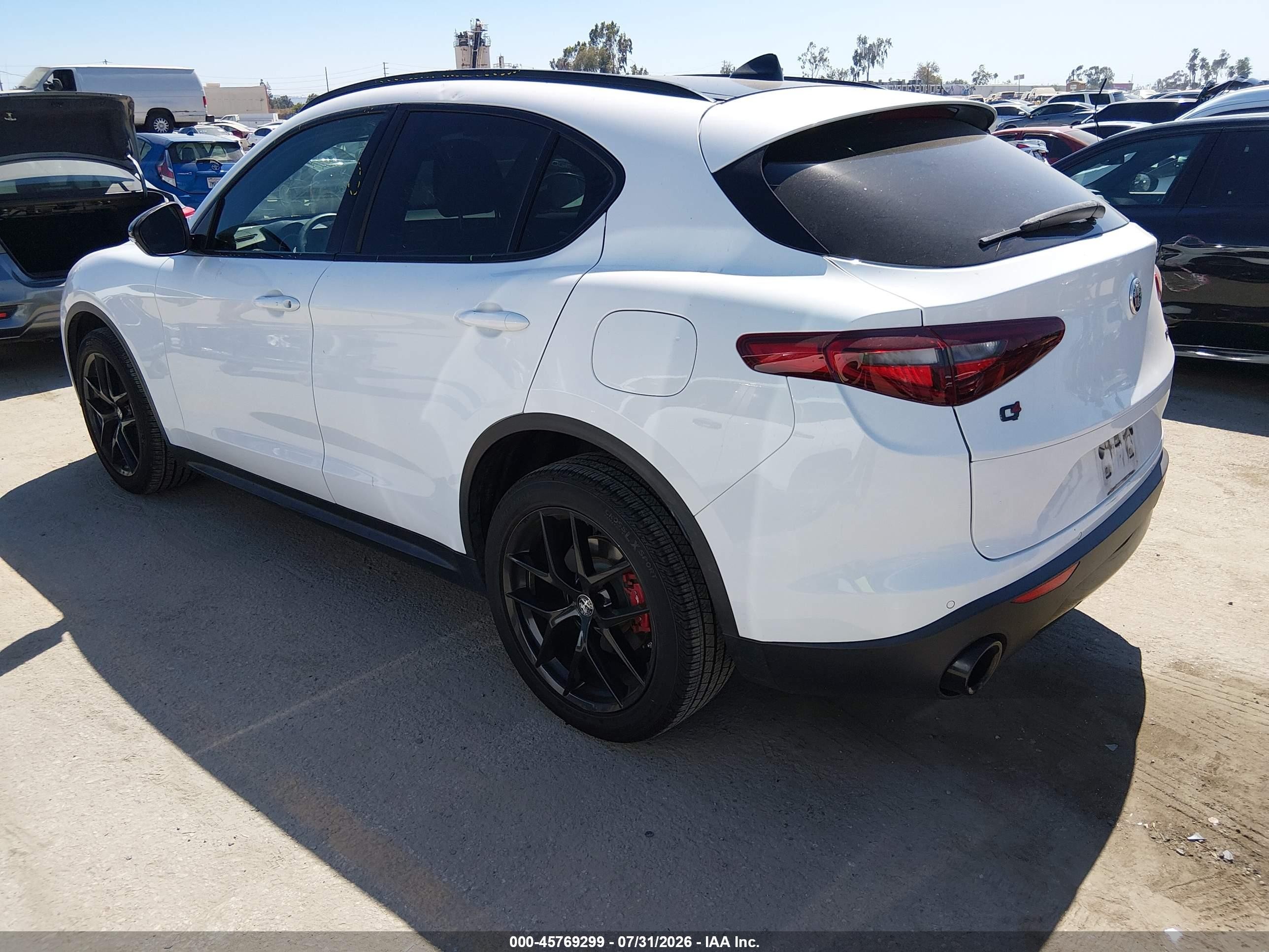 2019 Alfa romeo Stelvio VIN ZASPAKBN0K7C42692 IAAI salvage auction — Unknown, Salvage (California), sold $6,900 on 2026-09-04 (photo 3)