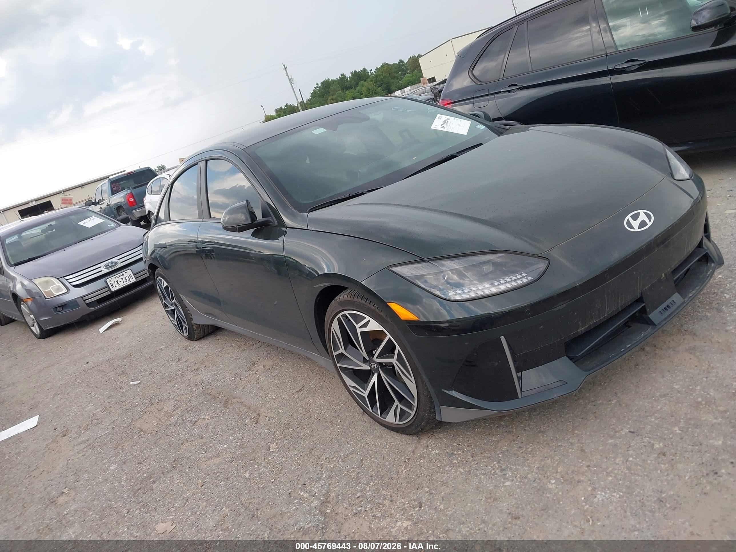 2023 Hyundai Ioniq 6 VIN KMHM34AA6PA020583 — IAAI salvage auction photo