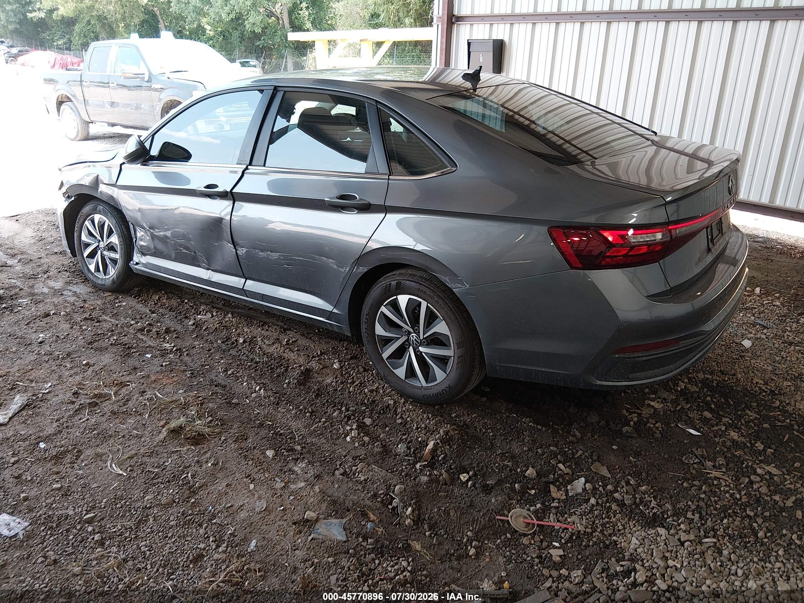 2025 Volkswagen Jetta VIN 3VW5X7BU4SM106877 IAAI salvage auction — Side, Salvage (Georgia), sold $5,900 on 2026-09-12 (photo 3)