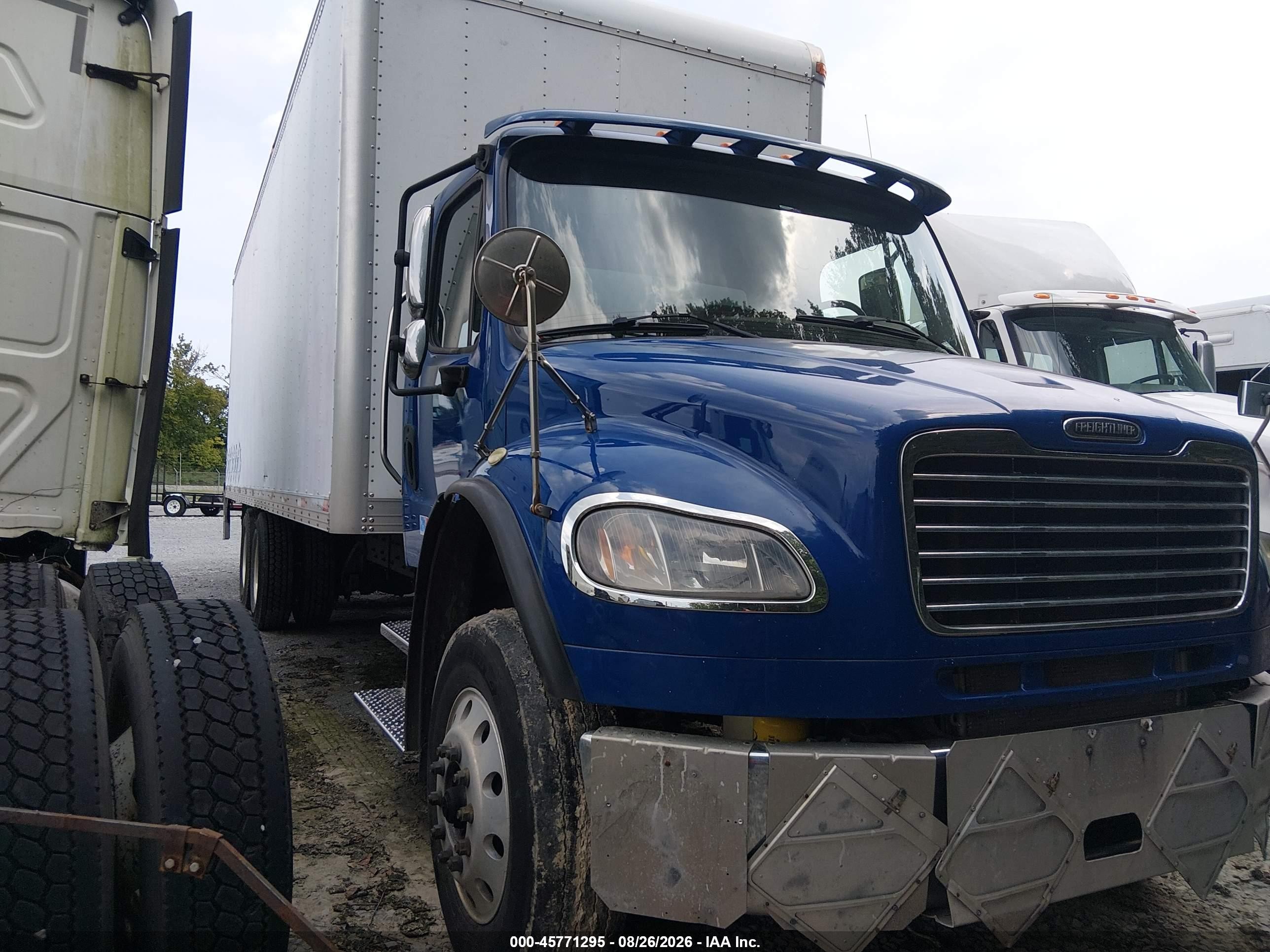 2017 Freightliner M2 106 VIN 3ALHCYCY3HDJB1784 — IAAI salvage auction photo