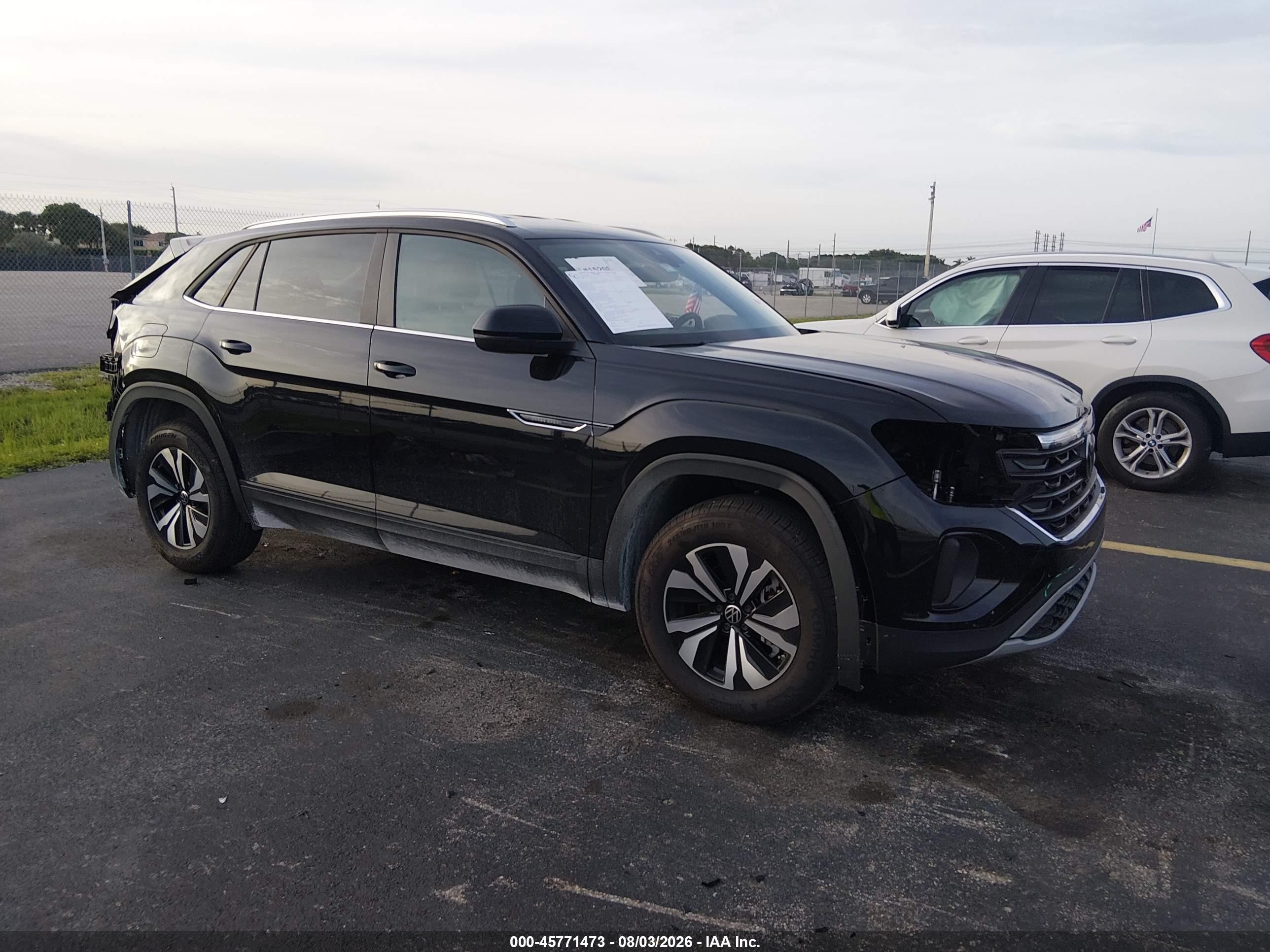 2026 Volkswagen Atlas Cross Sport VIN 1V2DC2CA7TC210122 — IAAI salvage auction photo