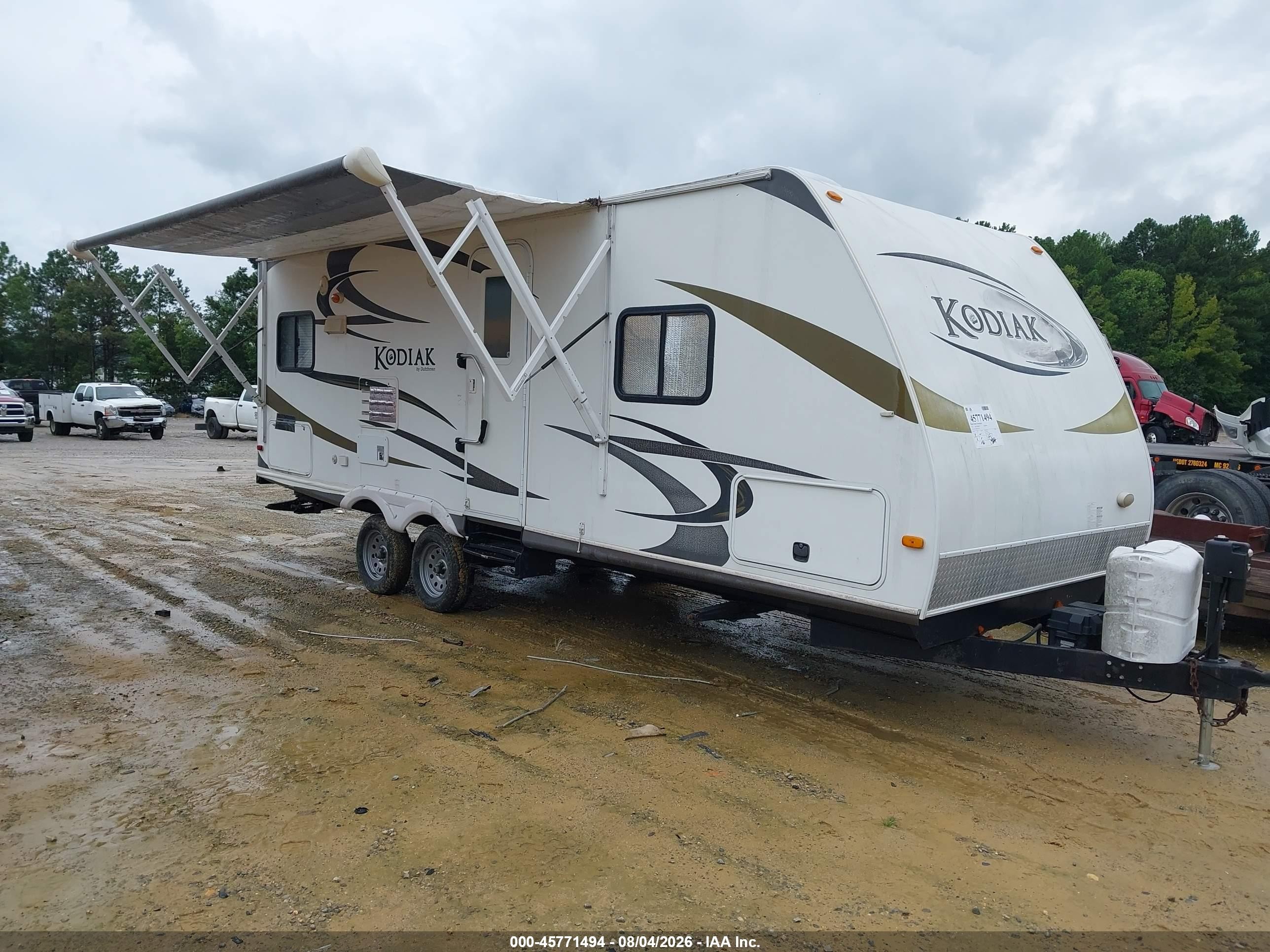 2011 Dutchman Kodiak VIN 47CTS5N29BK129553 IAAI salvage auction — Storm Damage, Salvage (Florida), sold $2,100 on 2026-09-09 (photo 1)