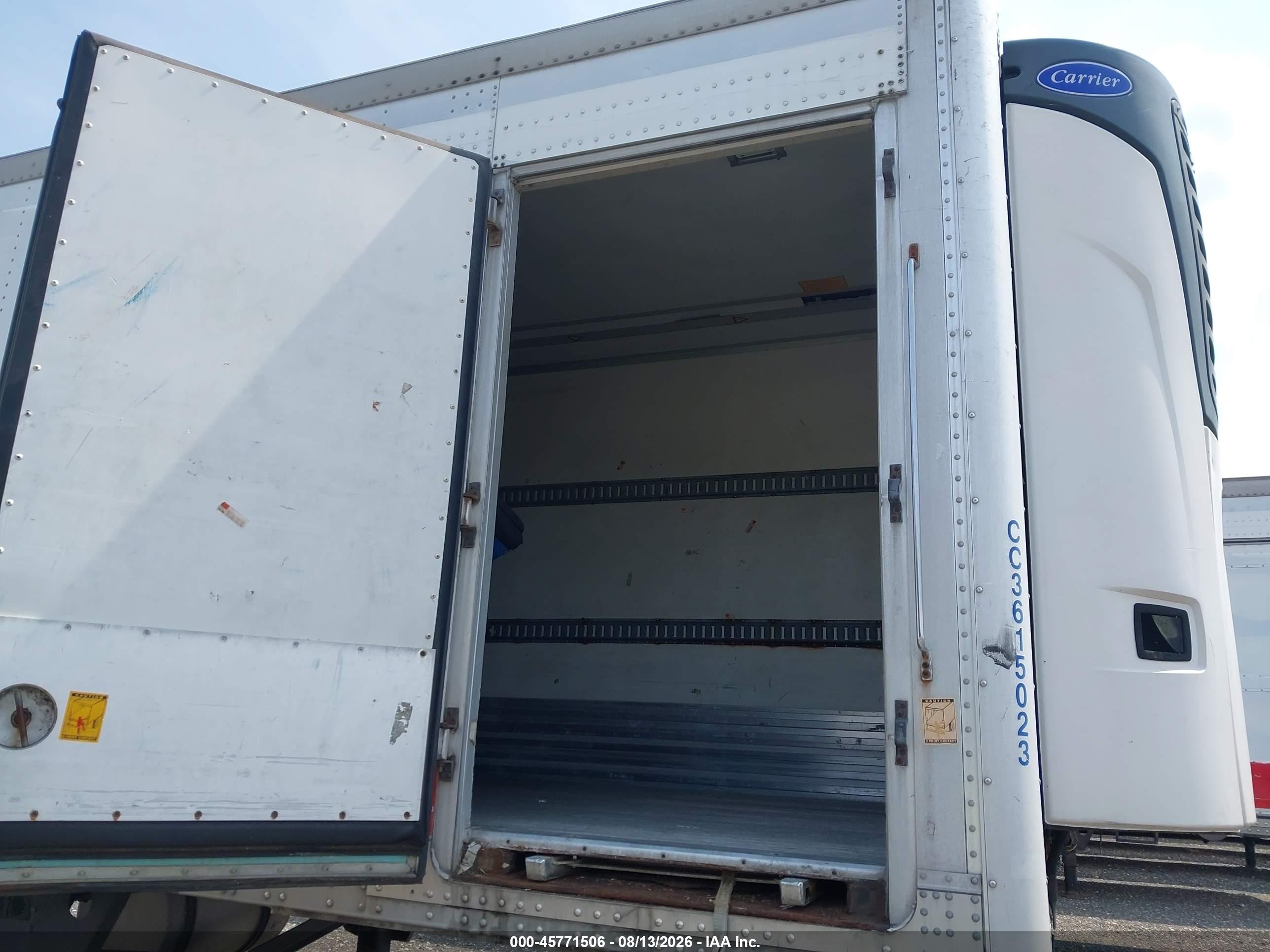 2015 Utility Trailer Mfg Utility Trailer Mfg VIN 1UYVS2367FM309401 IAAI salvage auction — Front End, Clear (Maryland), sold $1,550 on 2026-09-23 (photo 5)