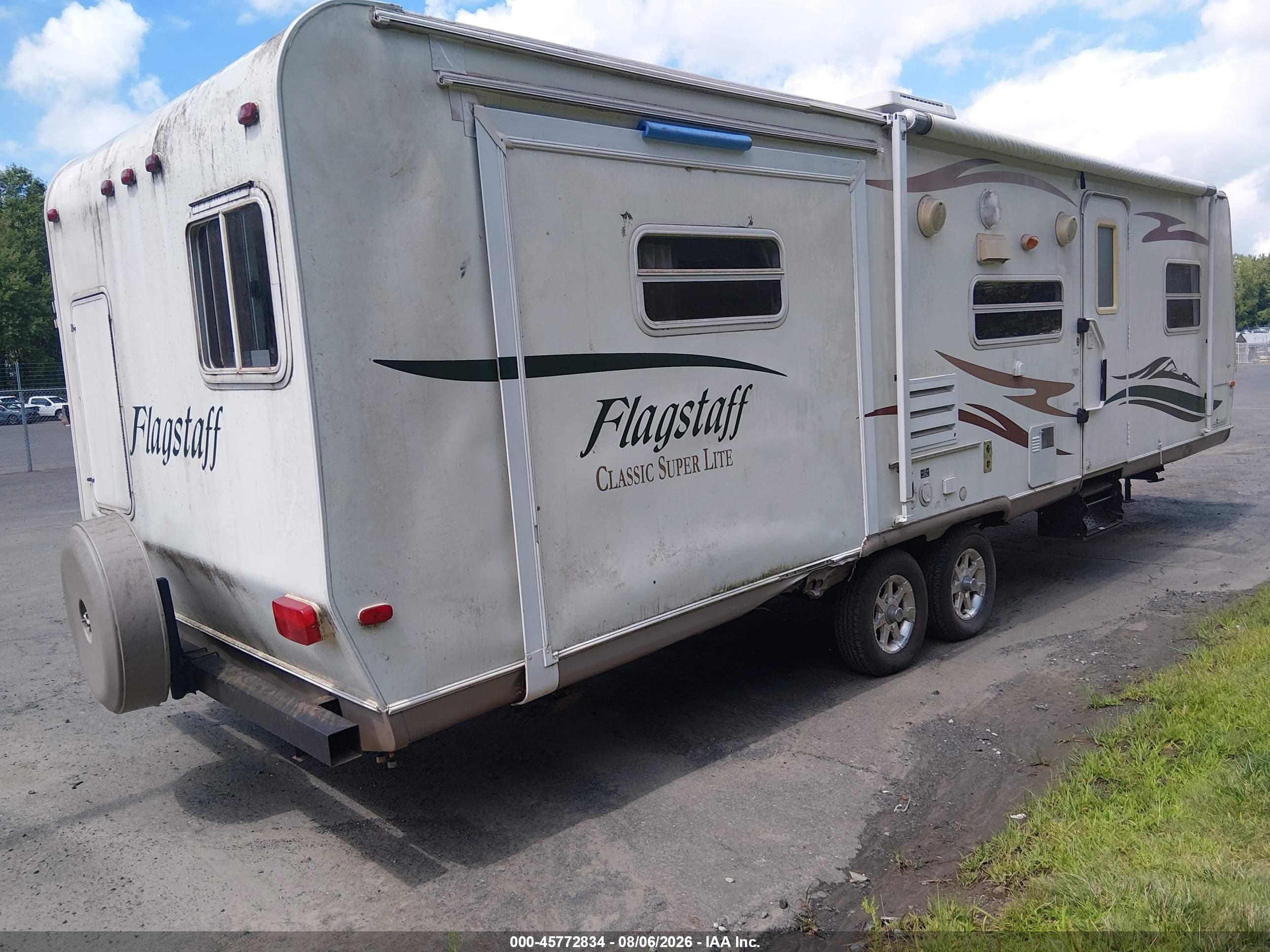2007 Flagstaff 831krss VIN 4X4TFLG2X71818208 IAAI salvage auction — Normal Wear, Clear (Connecticut), sold $25 on 2026-09-03 (photo 4)