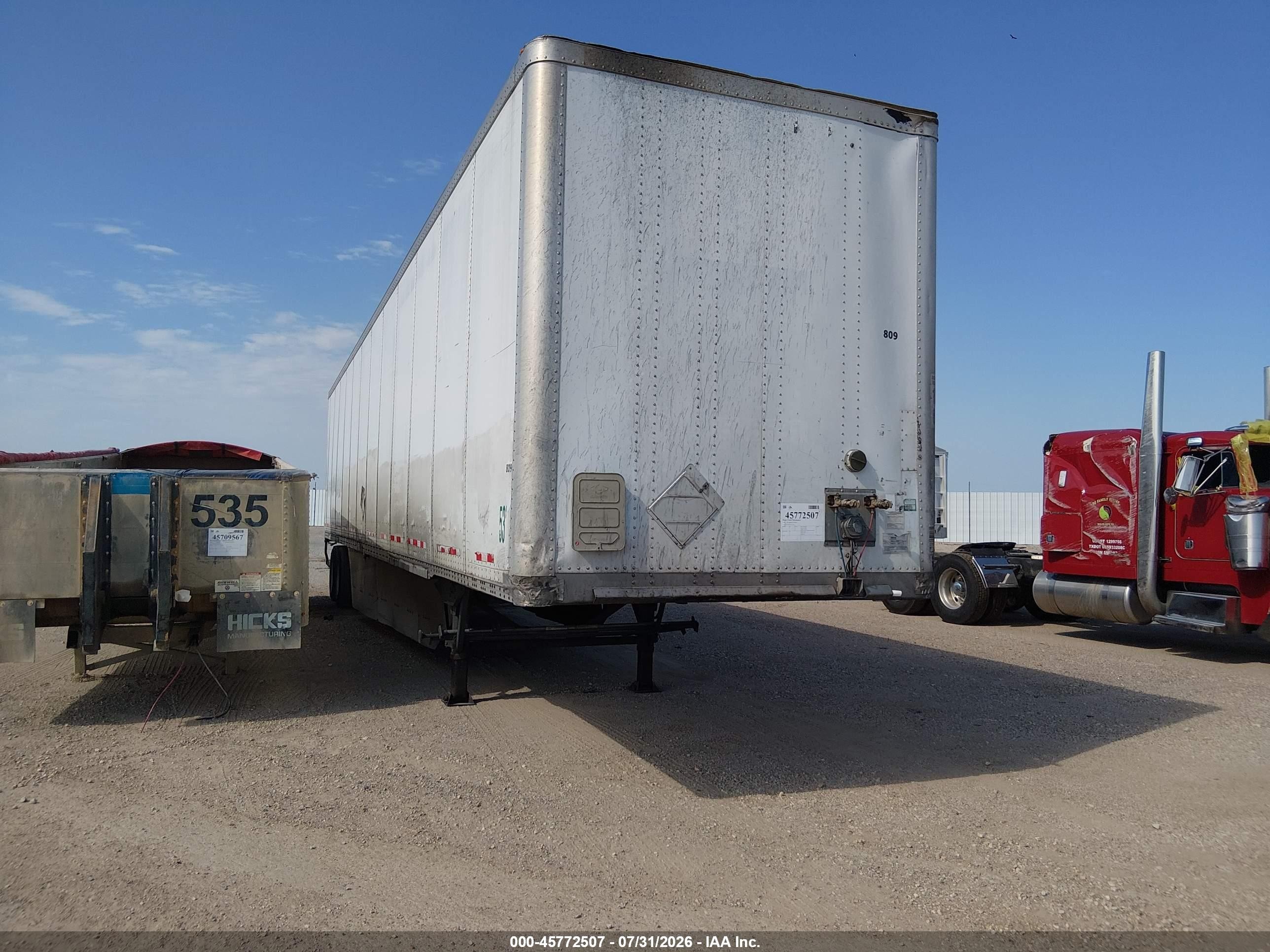 2007 Wabash National Corp Van VIN 1JJV532W67L033126 IAAI salvage auction — Rear End, Original (Texas), sold $2,050 on 2026-09-09 (photo 1)