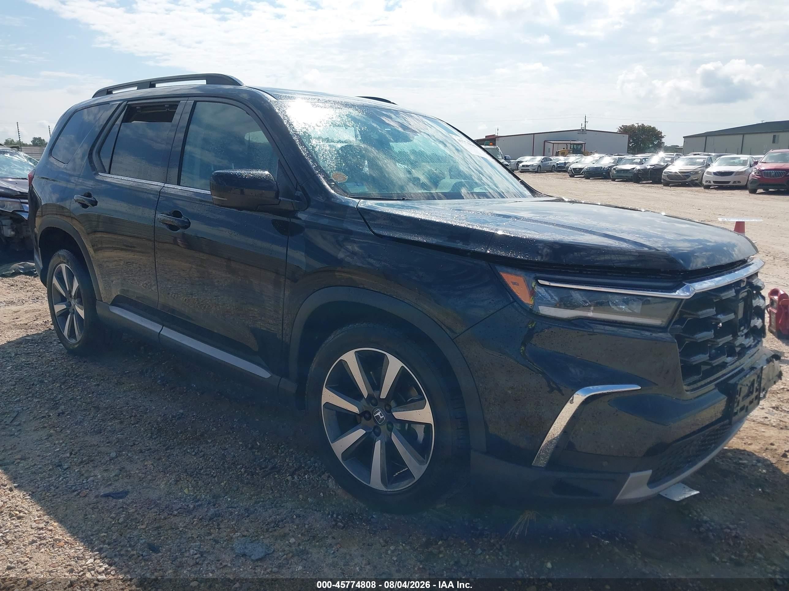 2025 Honda Pilot VIN 5FNYG1H80SB055647 — IAAI salvage auction photo