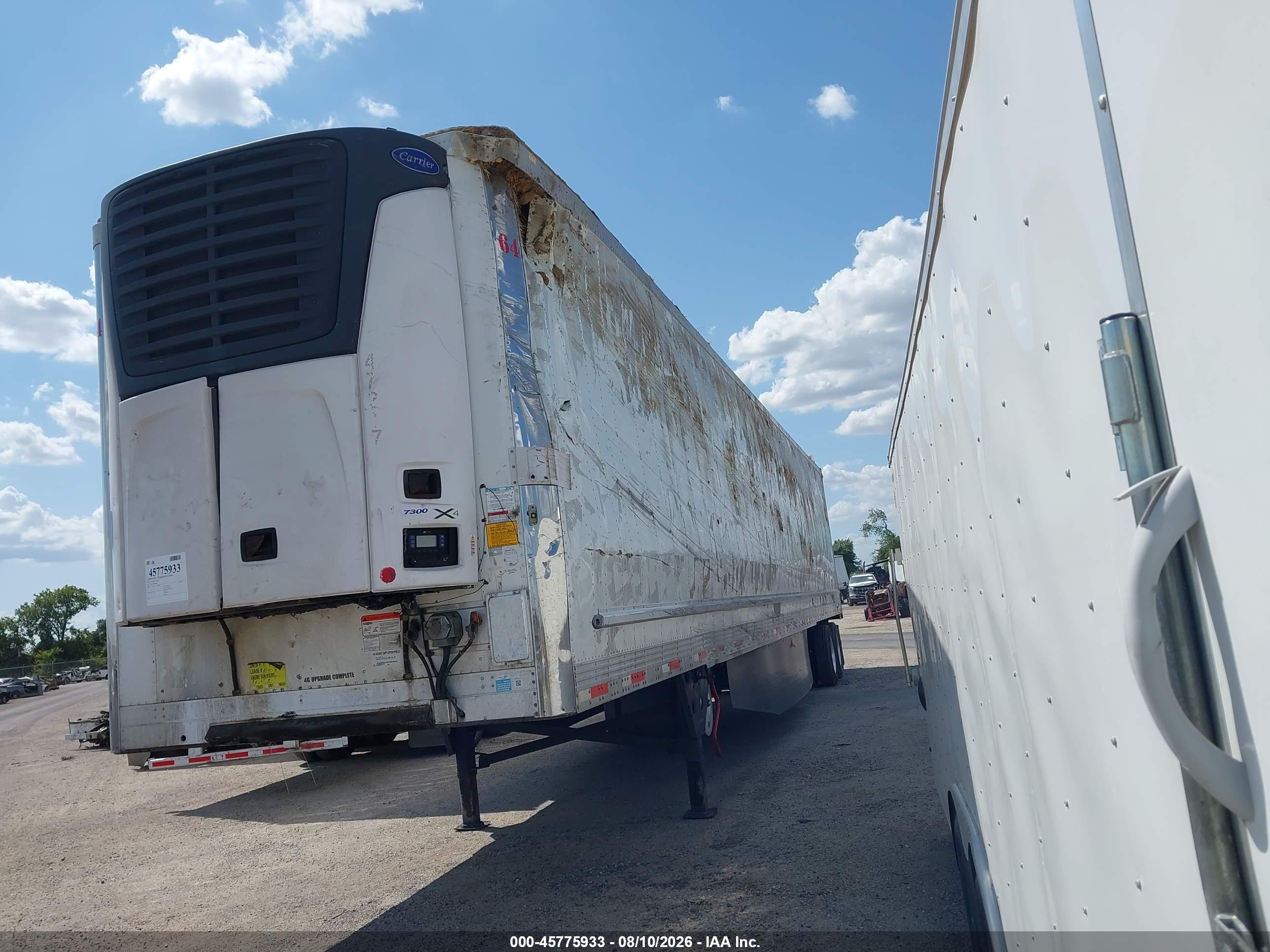 2019 Utility Trailer Mfg Unknown VIN 1UYVS2530K6698366 IAAI salvage auction — Side, Salvage (Texas), sold $4,050 on 2026-09-23 (photo 2)