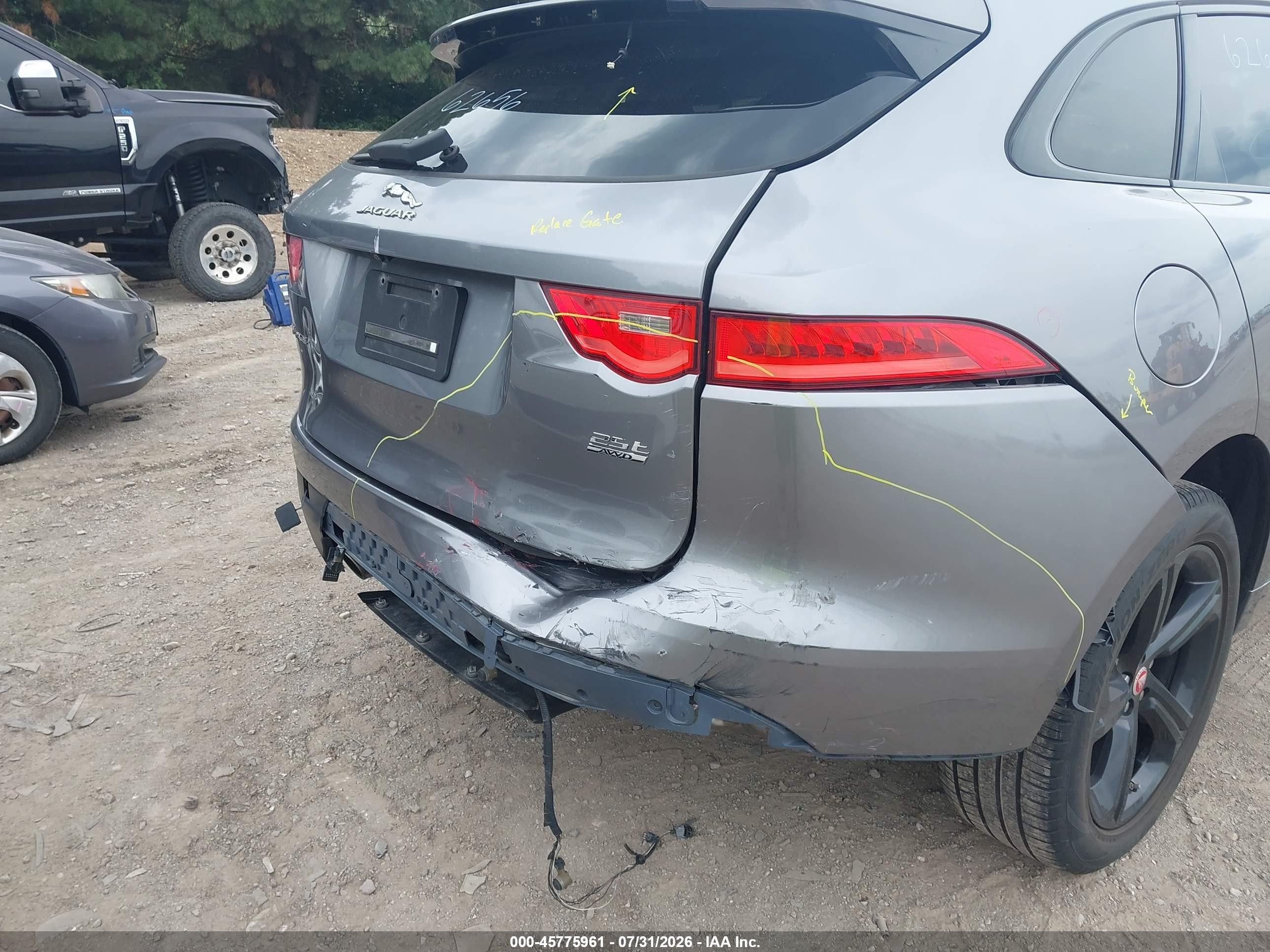 2020 Jaguar F-pace VIN SADCP2FX4LA651935 IAAI salvage auction — Rear End, Salvage (Indiana), sold $6,500 on 2026-09-13 (photo 6)