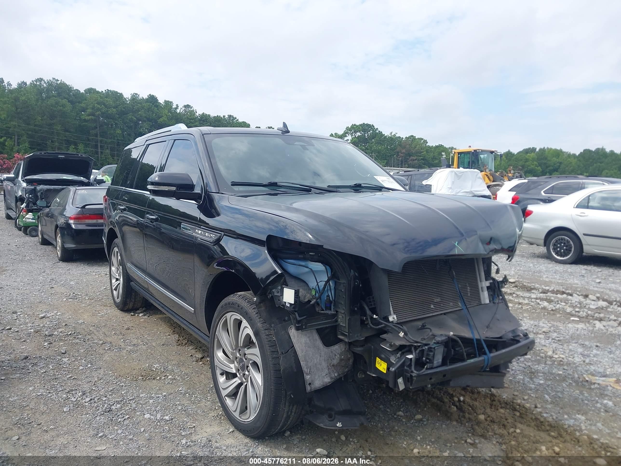 2023 Lincoln Navigator VIN 5LMJJ2KG4PEL04963 — IAAI salvage auction photo