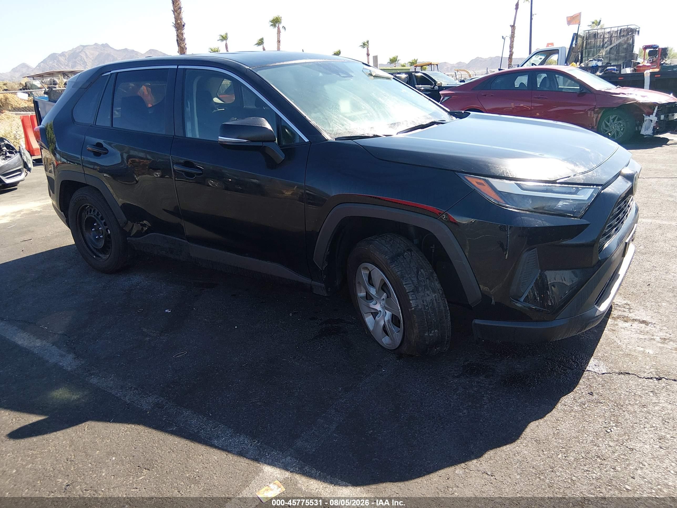 2025 Toyota RAV4 VIN 2T3K1RFV2SW414537 — IAAI salvage auction photo