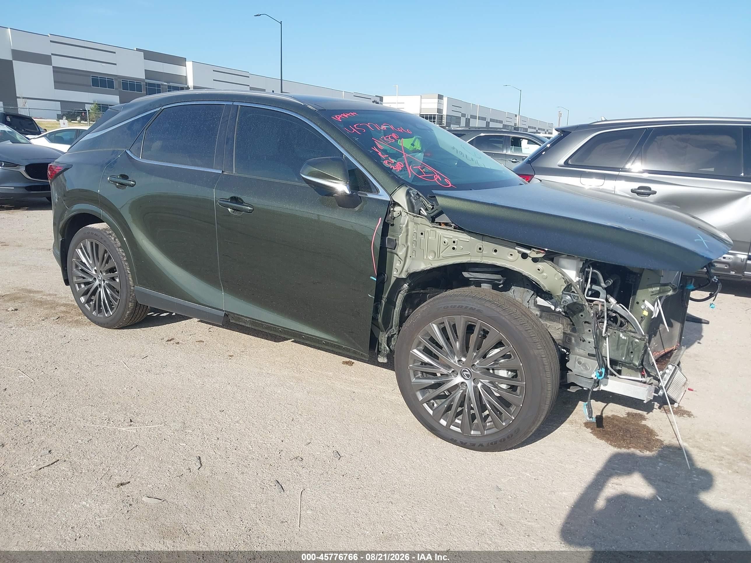 2024 Lexus RX 350h VIN 2T2BBMCA5RC040698 — IAAI salvage auction photo